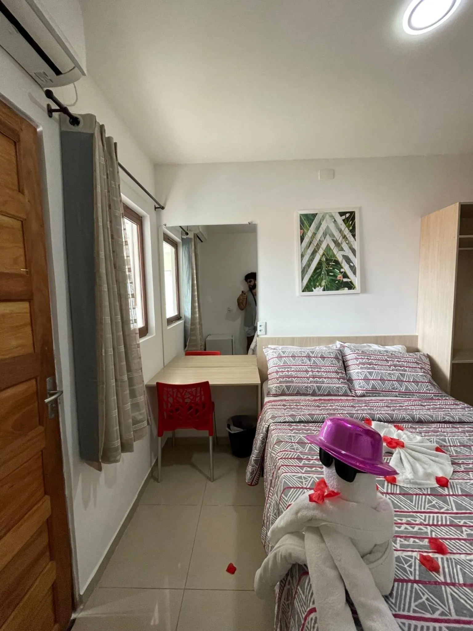 Photo of the whole room, Bed in Pousada Residência dos Sonhos