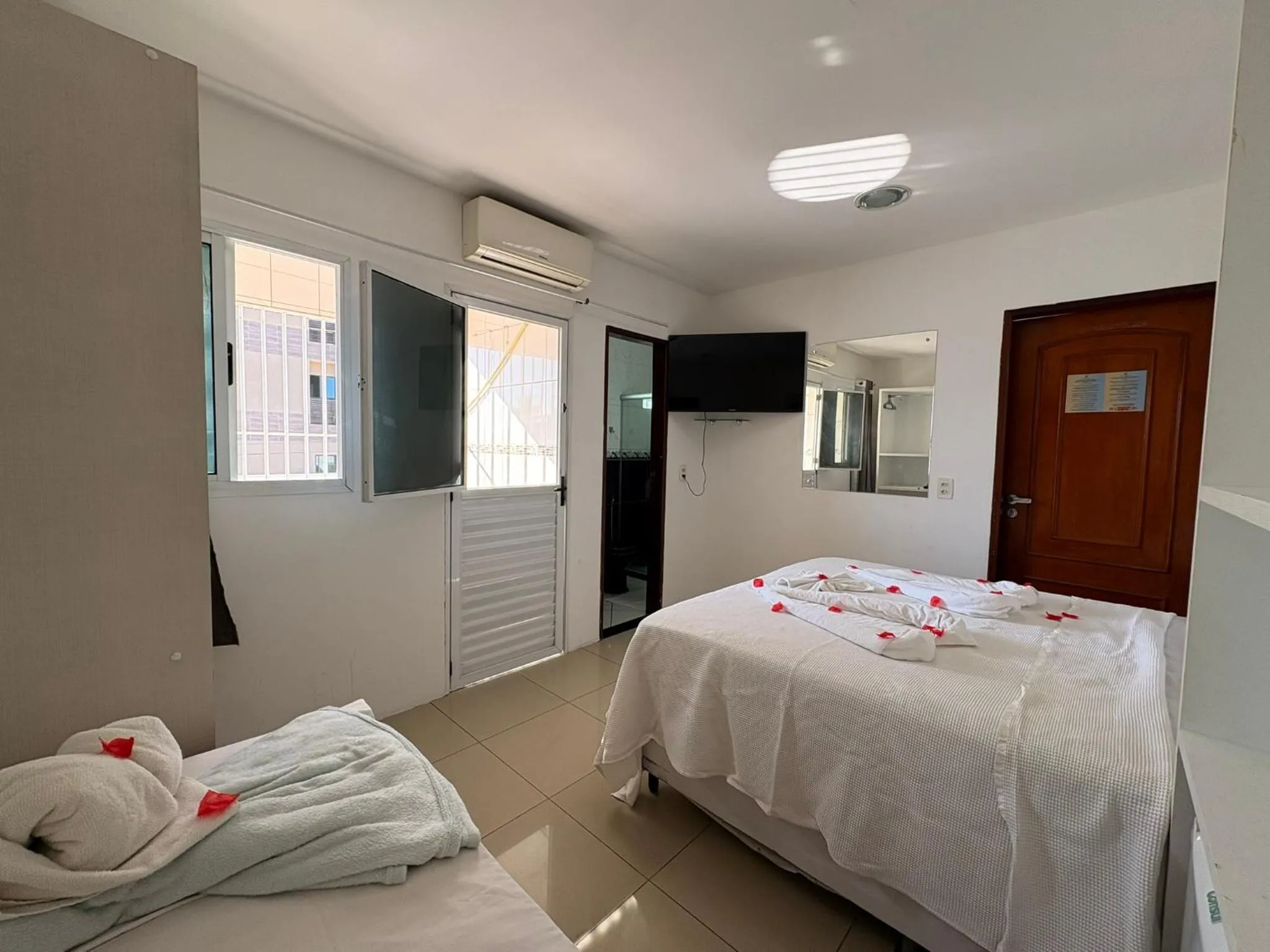 TV and multimedia, Bed in Pousada Residência dos Sonhos