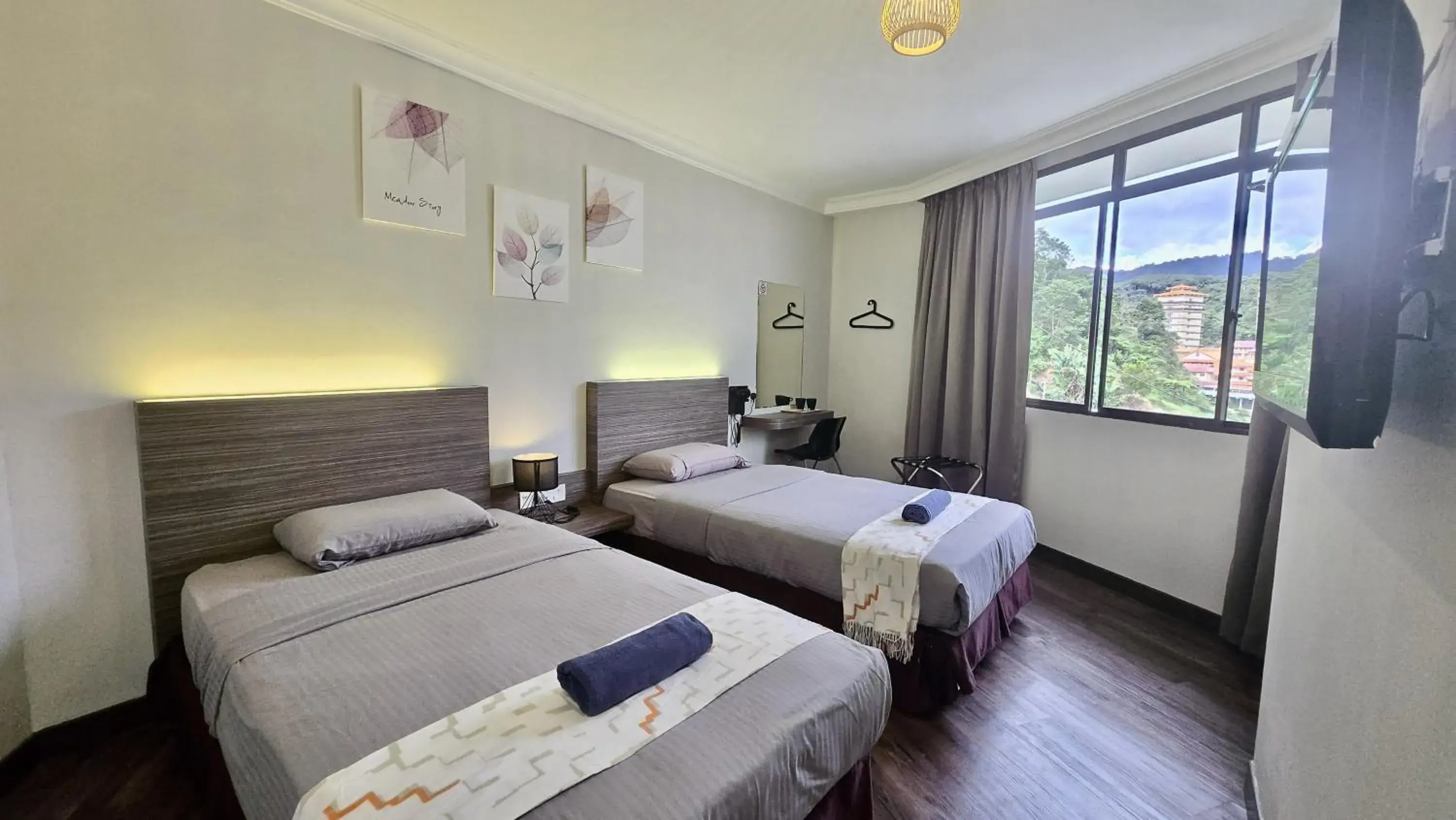 Standard Twin Room in Parkland Hotel Standard Twin Room in Parkland Hotel