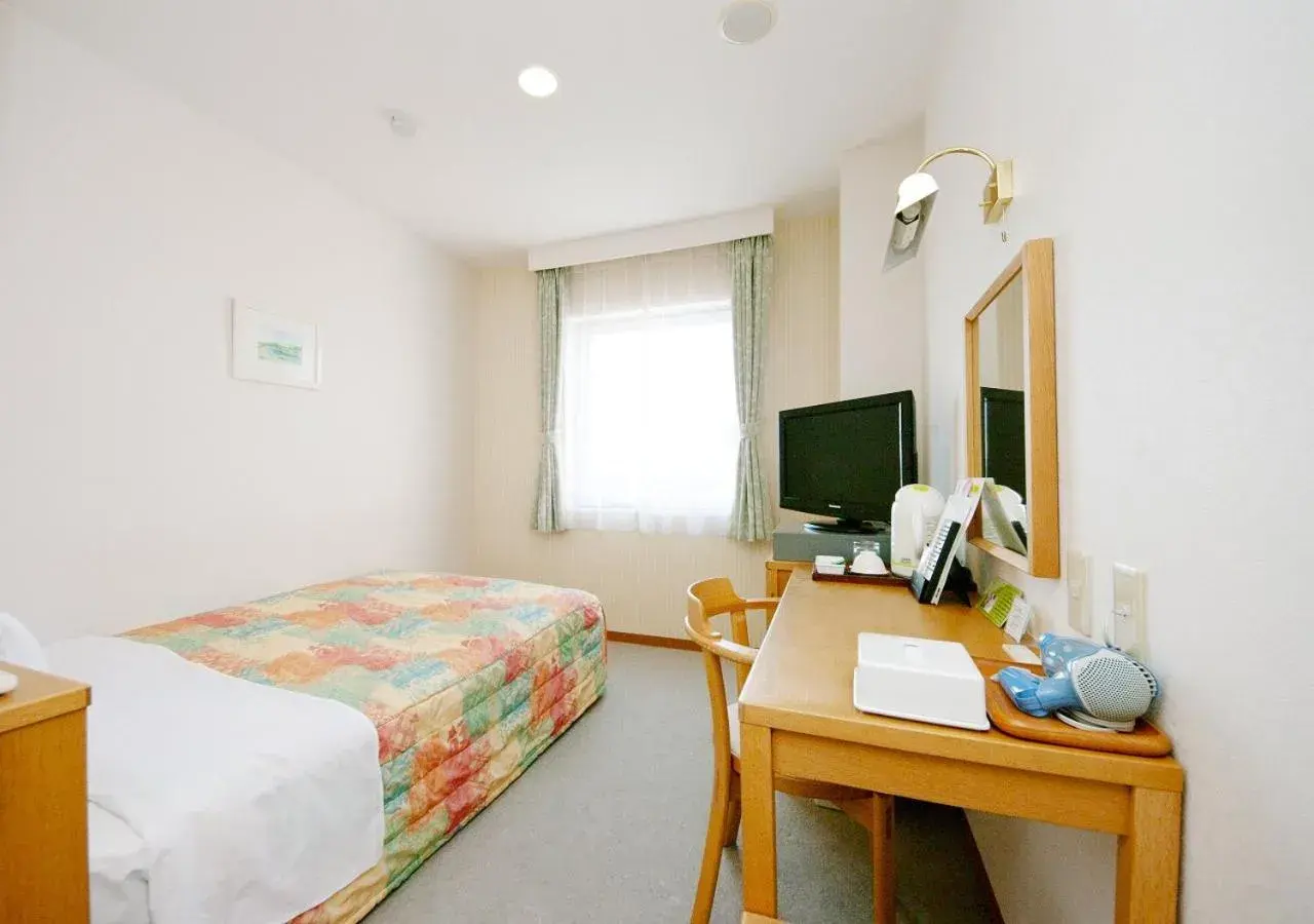 Single Room - single occupancy - New Building - Non-Smoking in Grand Hotel Fujika Single Room - single occupancy - New Building - Non-Smoking in Grand Hotel Fujika