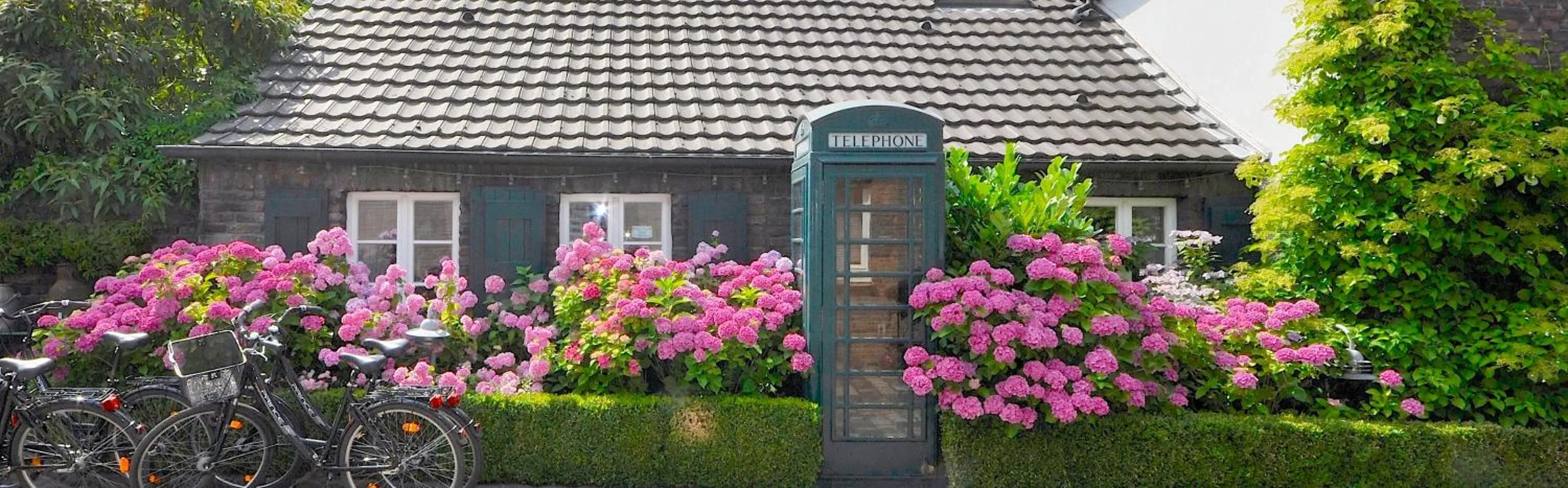 Property building in Wellings Romantik Hotel zur Linde