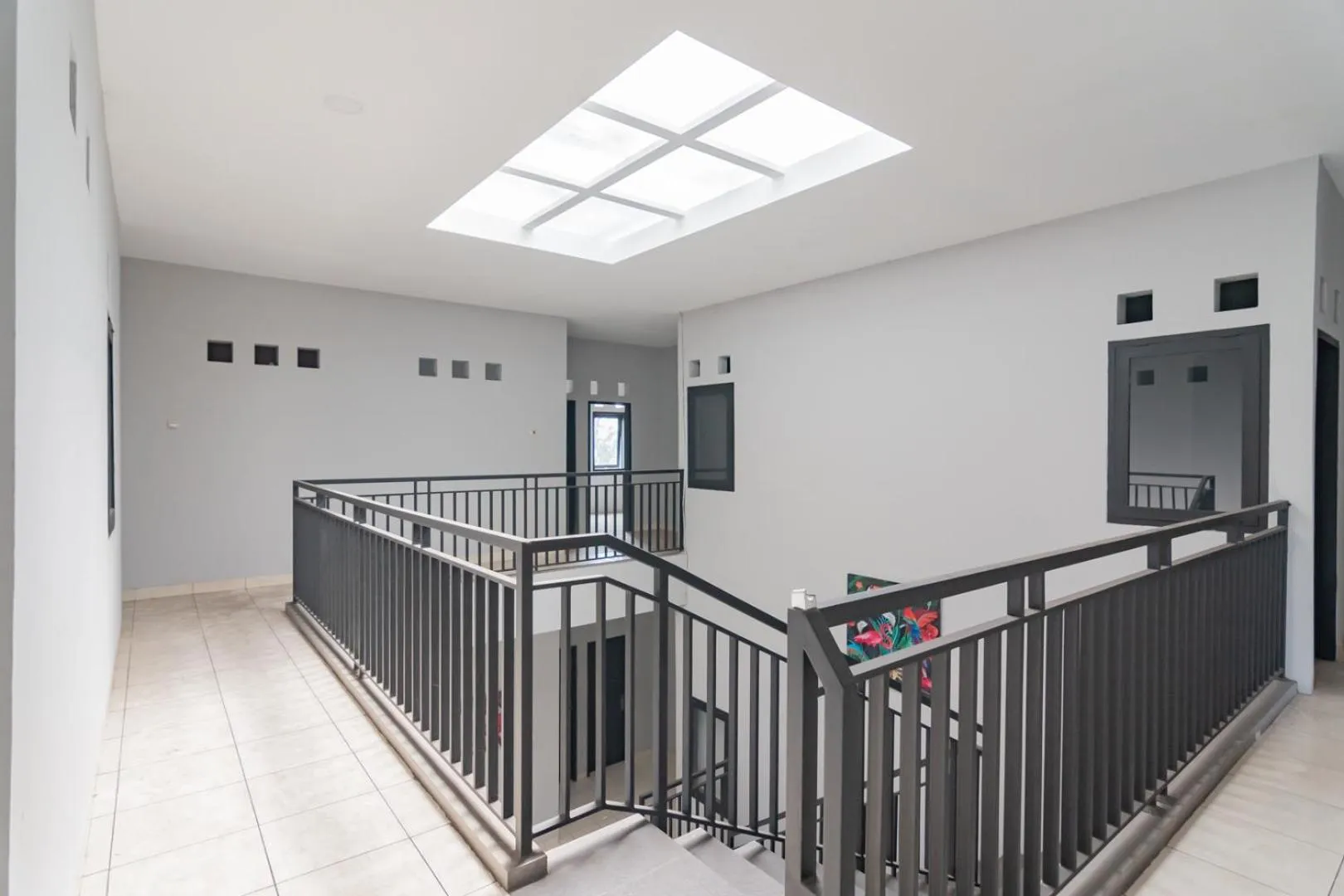 Facade/entrance in RedDoorz near Exit Toll Pasteur 4