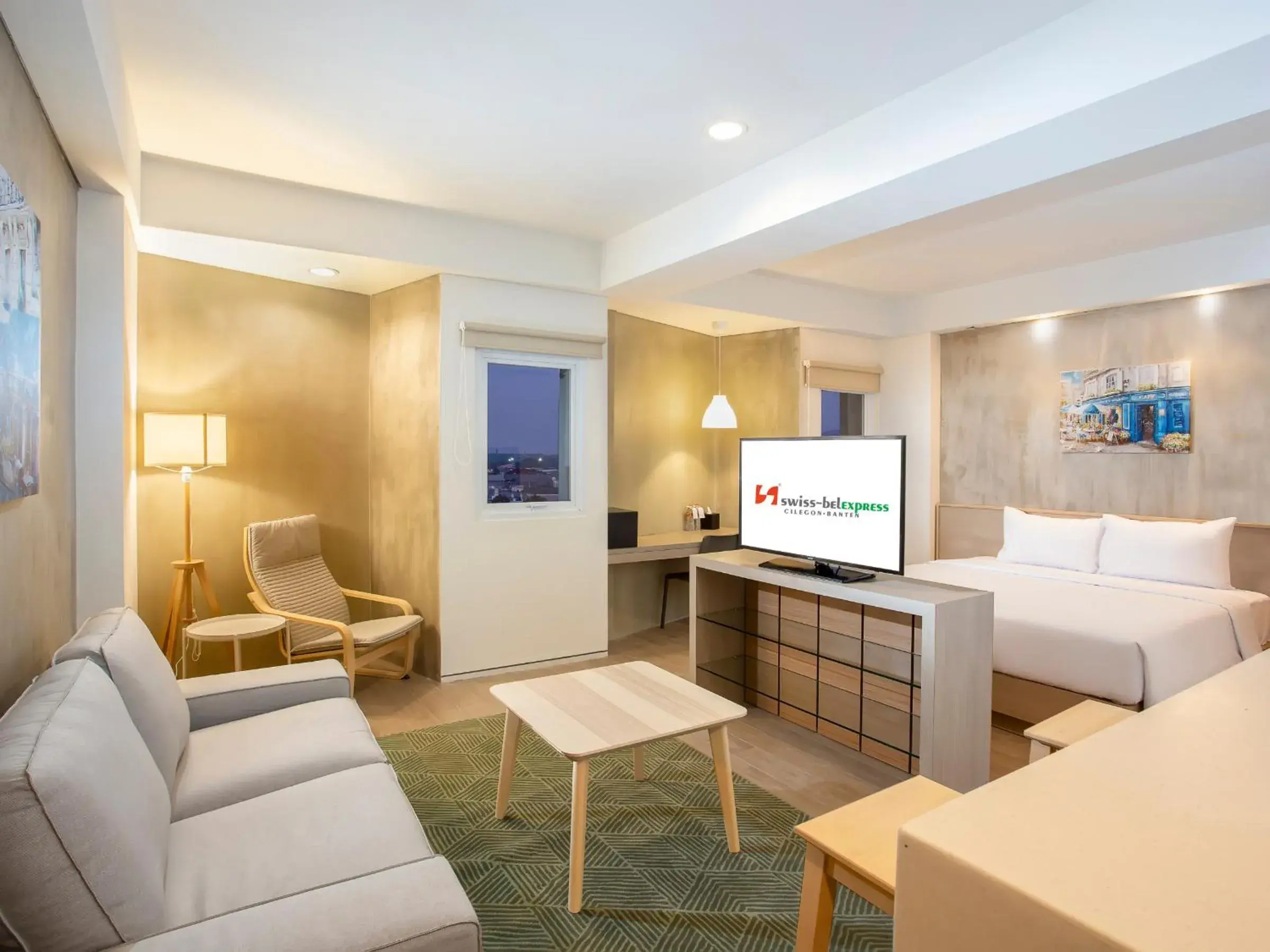 Express Studio Room in Swiss-Belexpress Cilegon Express Studio Room in Swiss-Belexpress Cilegon