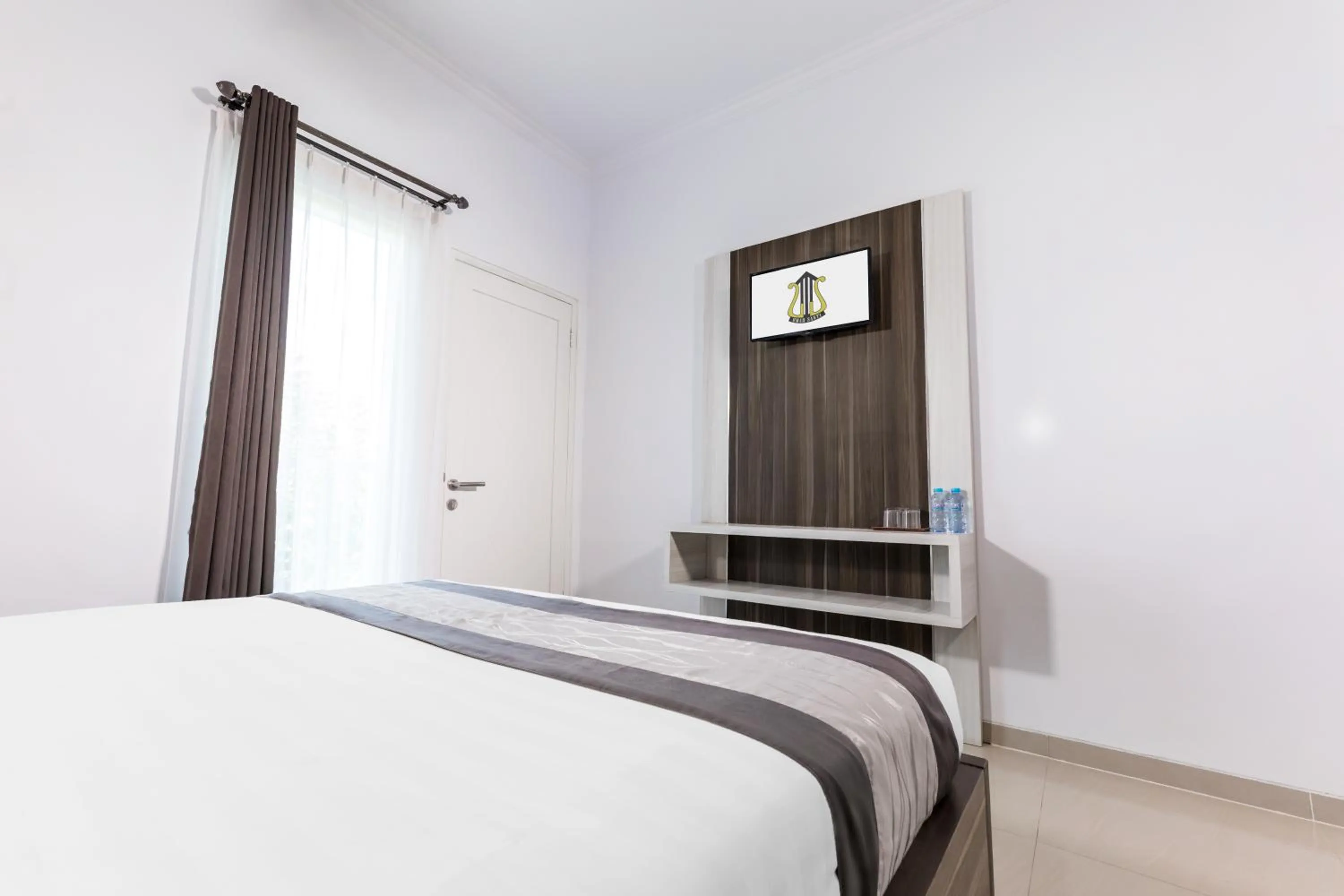 Bed in Umah Santi Residence