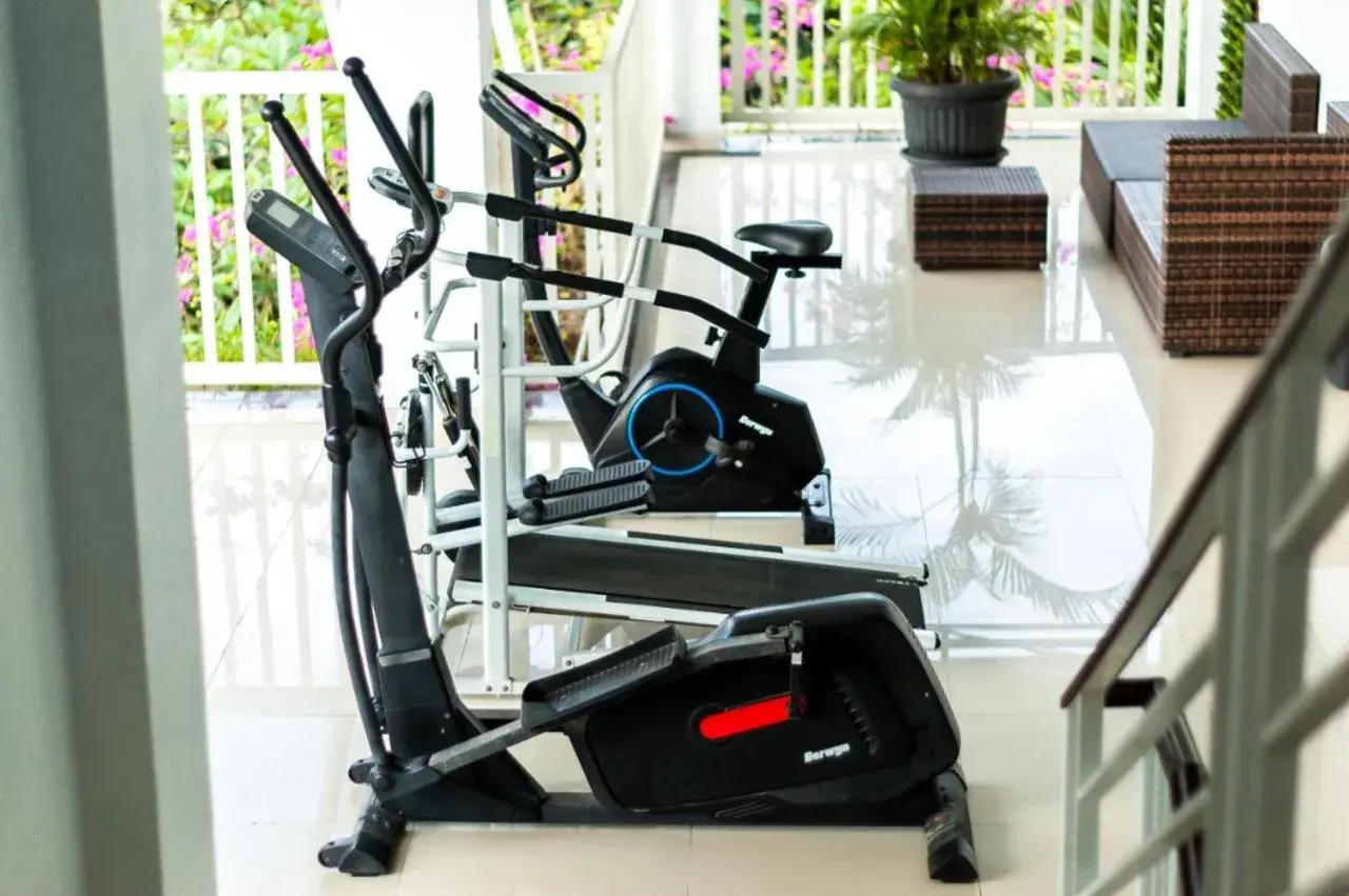 Fitness centre/facilities in Umah Santi Residence Fitness centre/facilities in Umah Santi Residence