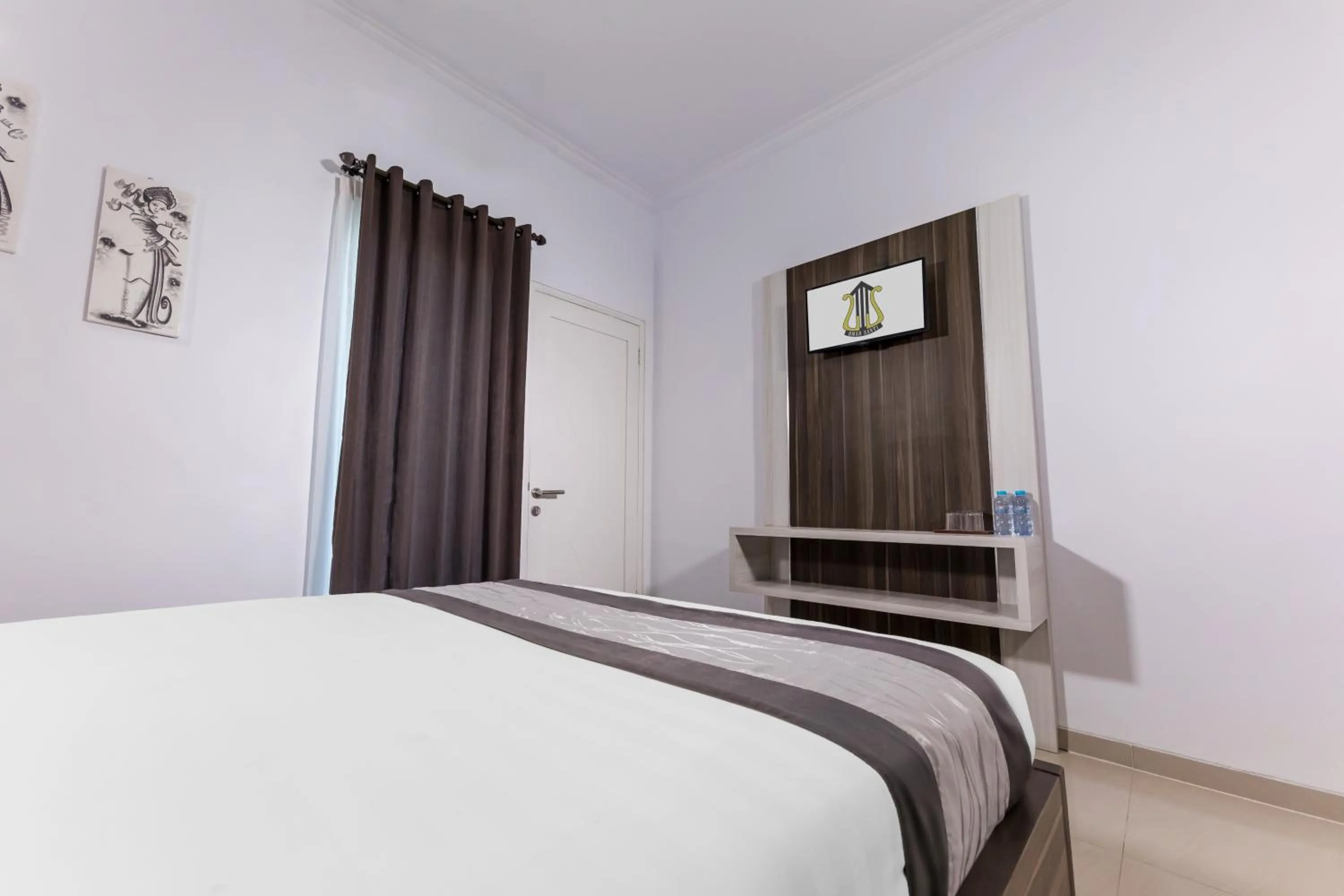 Bed in Umah Santi Residence