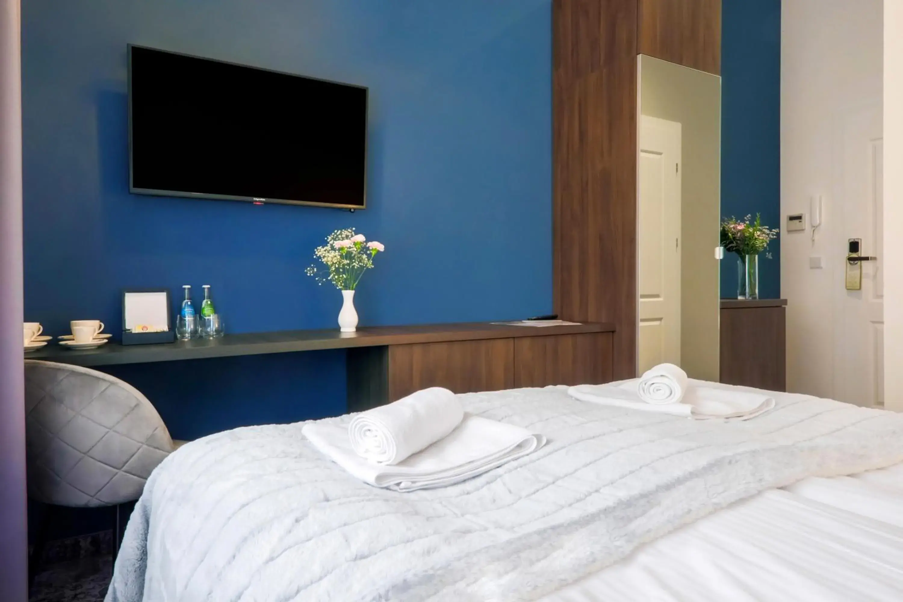 Photo of the whole room, Bed in Aparthotel Cracovia Residence Photo of the whole room, Bed in Aparthotel Cracovia Residence