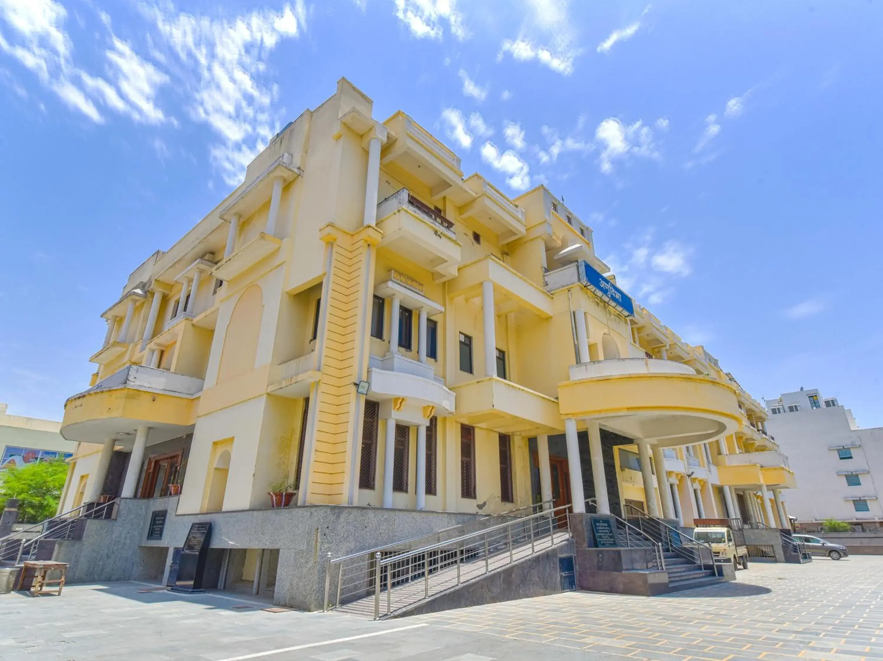 Property building in Hotel Anuvibha Malviya Nagar Property building in Hotel Anuvibha Malviya Nagar