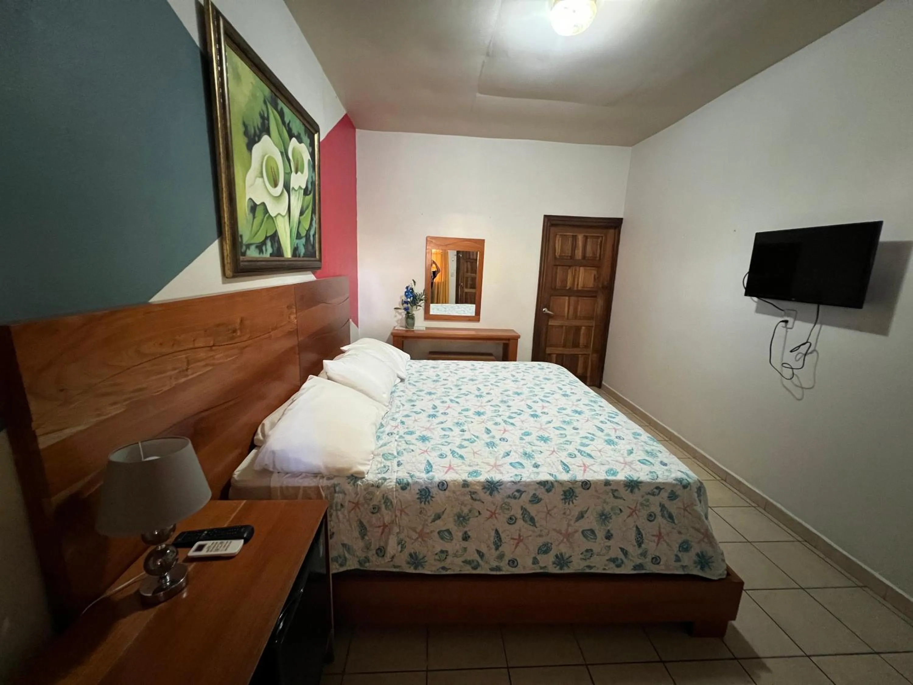 Photo of the whole room, Bed in Hotel Palmazul - Viña del Mar