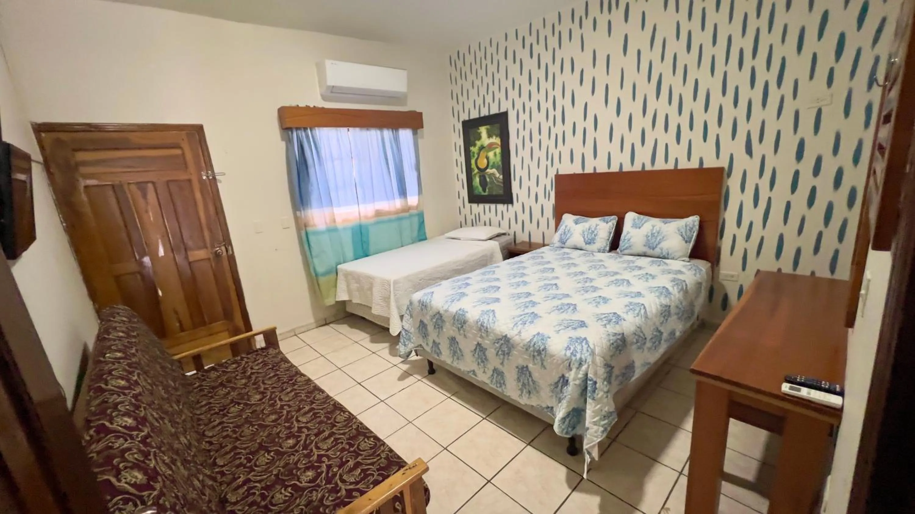 Photo of the whole room, Bed in Hotel Palmazul - Viña del Mar