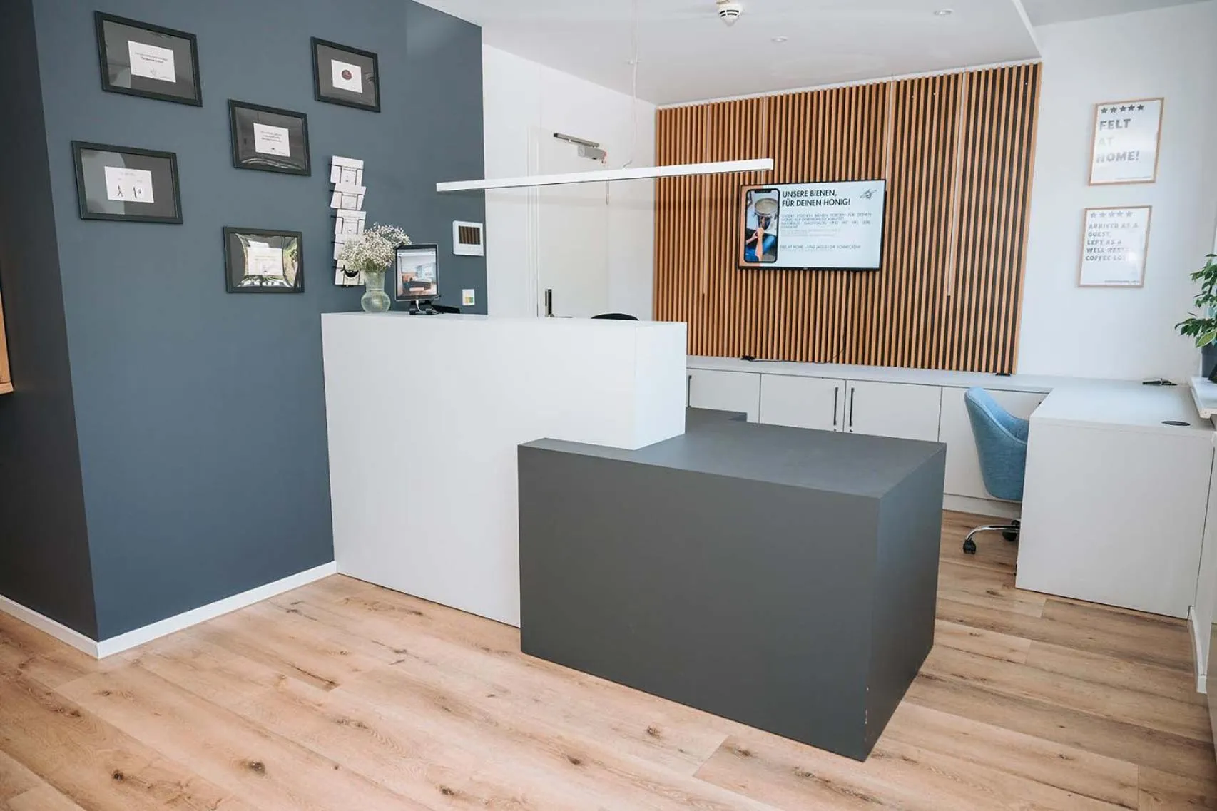 Lobby or reception in Coffee Fellows Hotel & Longstay