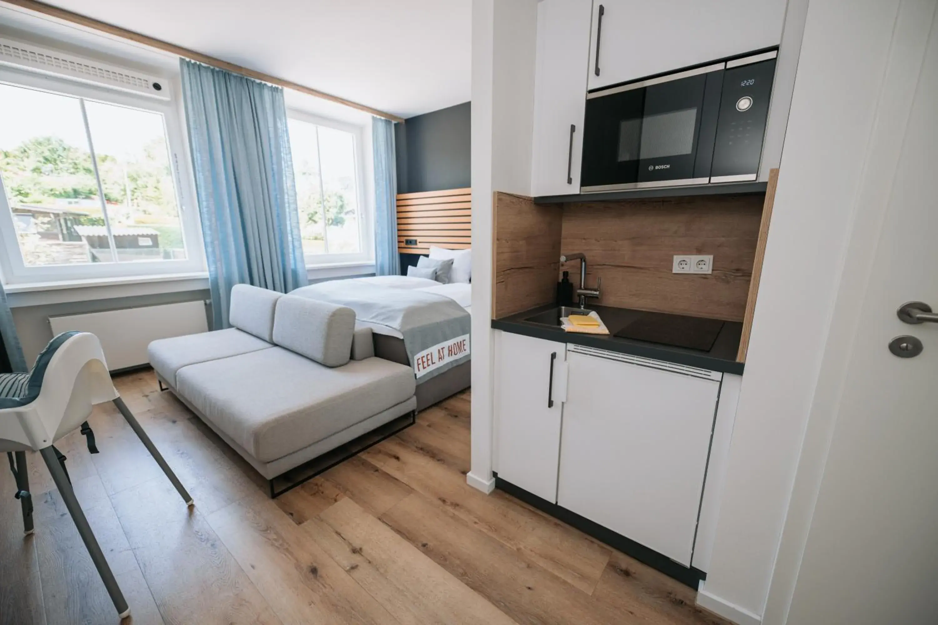 Family Room in Coffee Fellows Hotel & Longstay Family Room in Coffee Fellows Hotel & Longstay