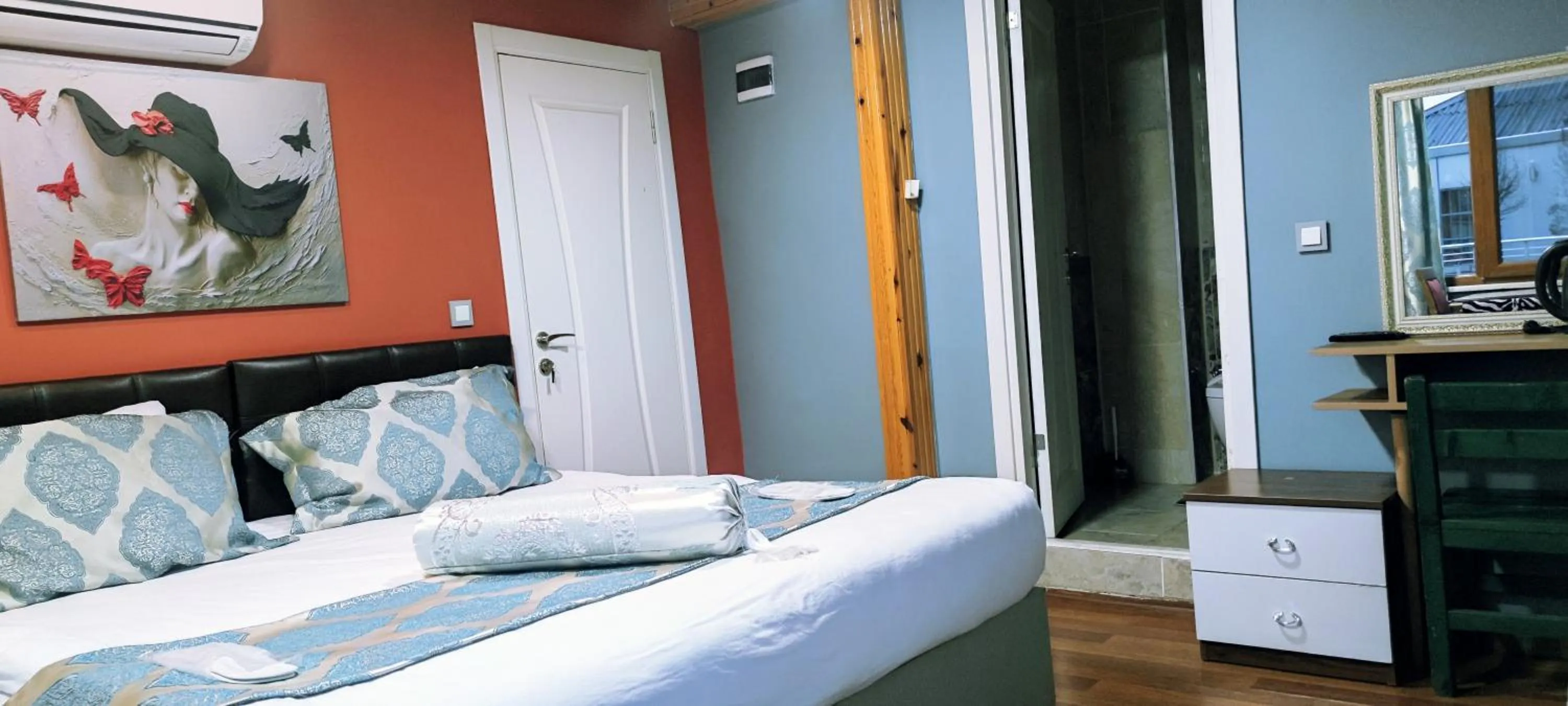 Bed in Mitra Downtown Hotel