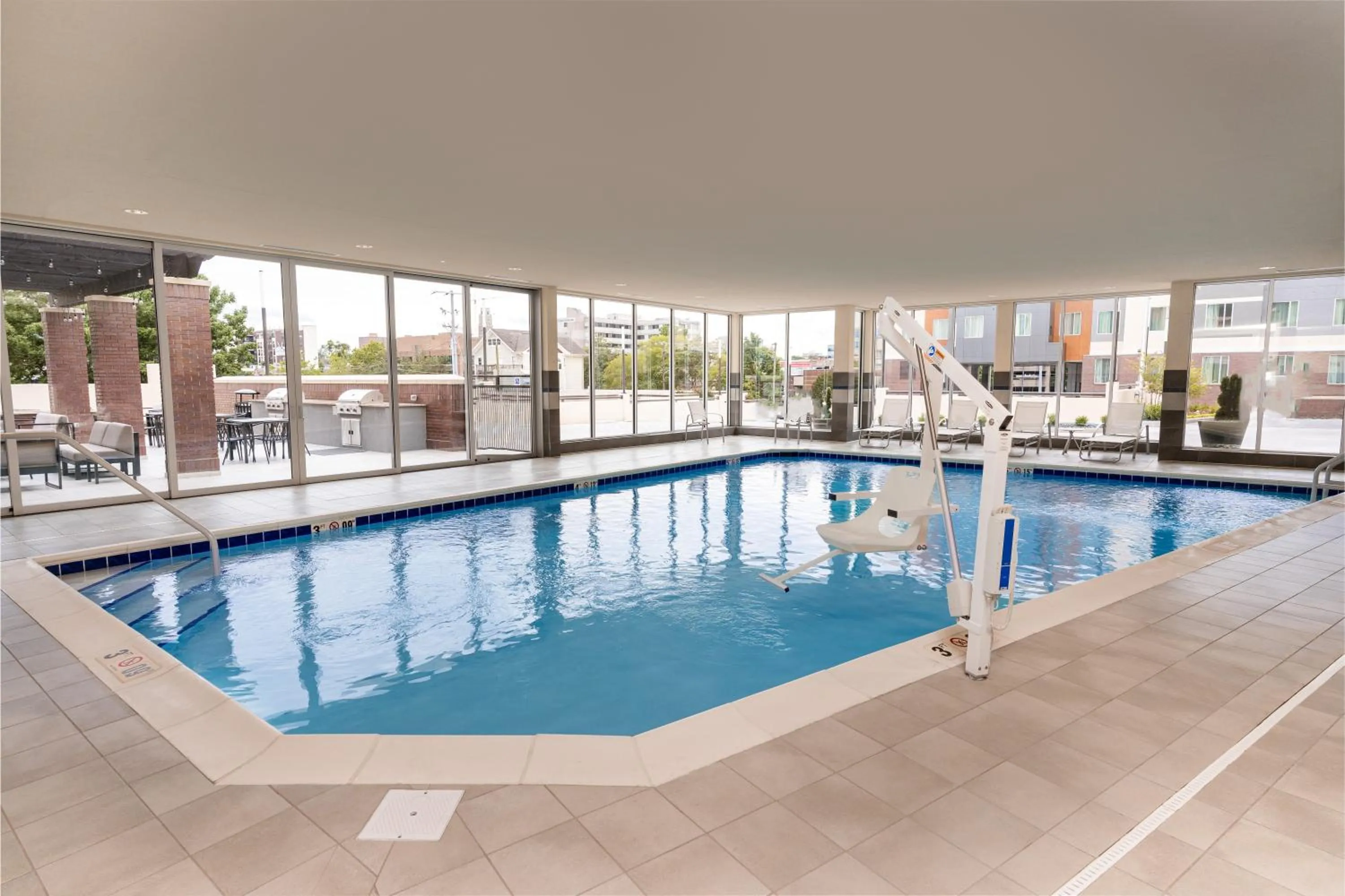 Swimming pool in Staybridge Suites - Nashville - Vanderbilt by IHG