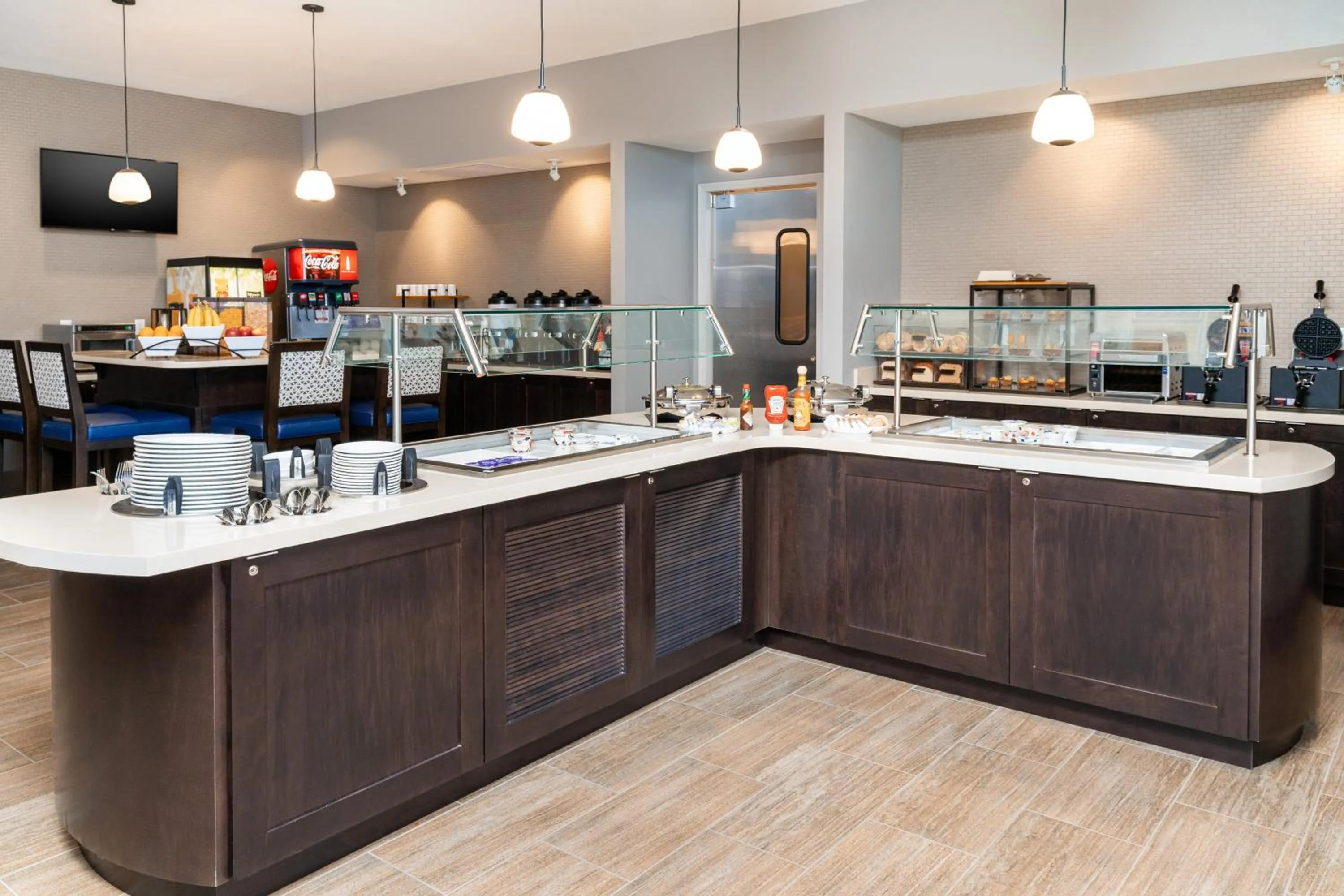 Breakfast in Staybridge Suites - Nashville - Vanderbilt by IHG