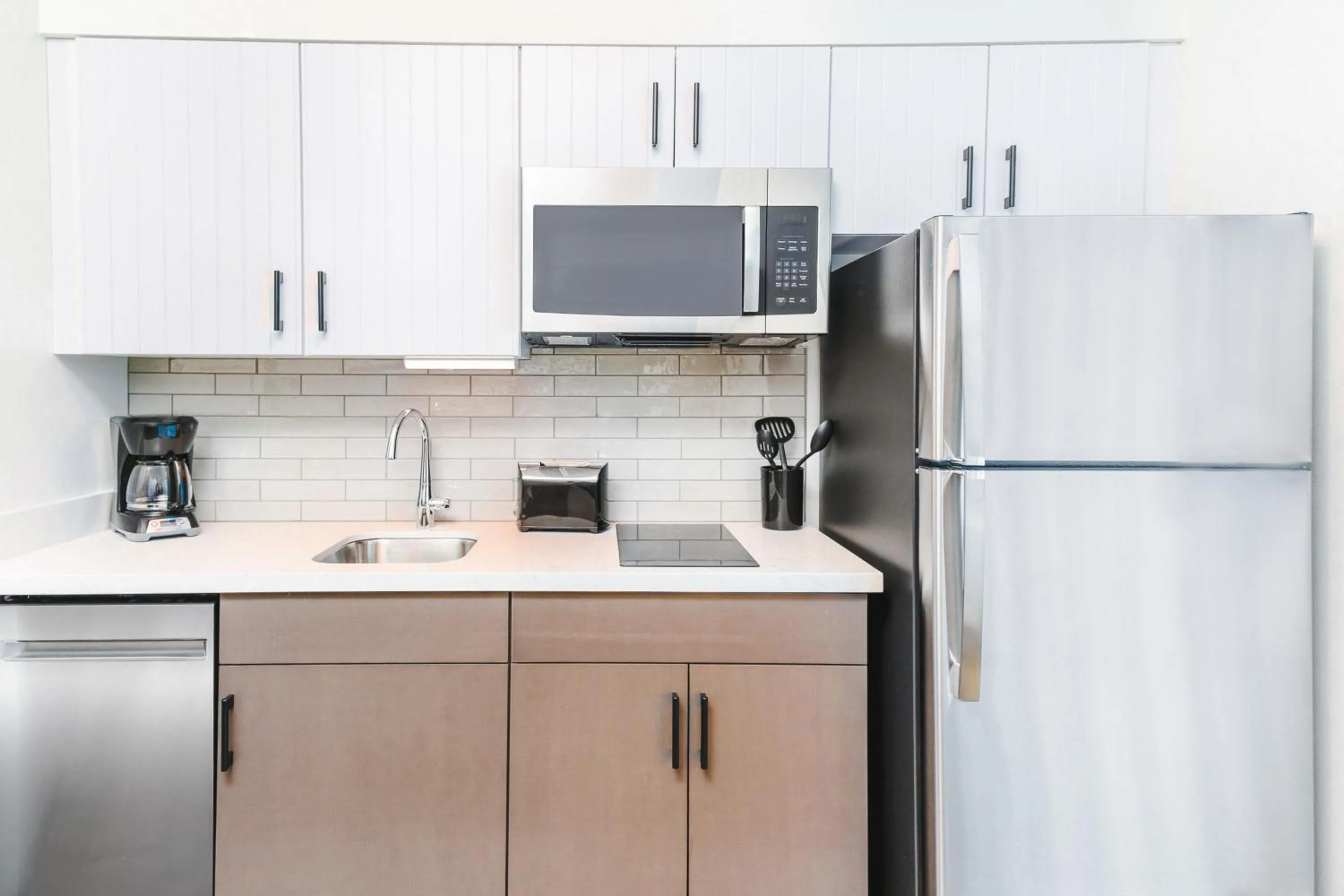 Photo of the whole room in Staybridge Suites - Nashville - Vanderbilt by IHG