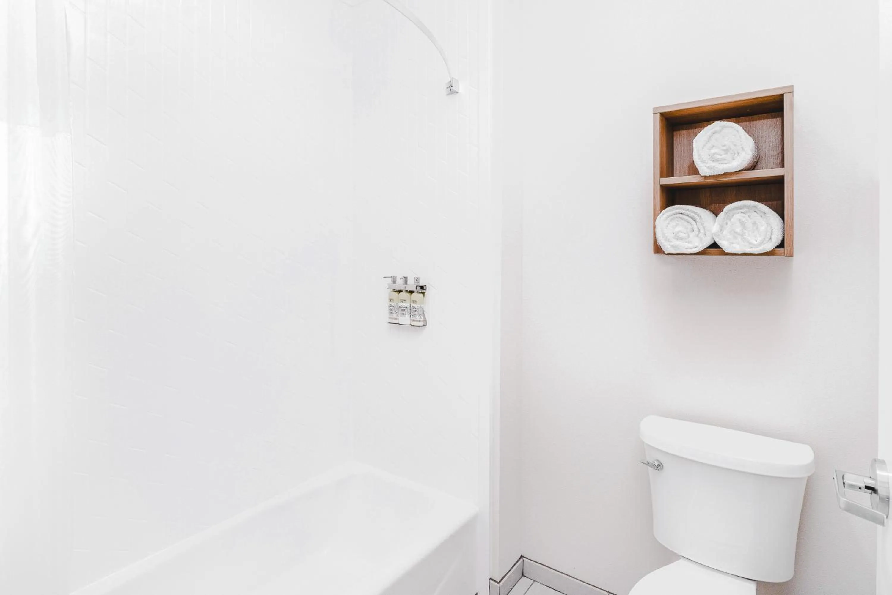 Bathroom in Staybridge Suites - Nashville - Vanderbilt by IHG