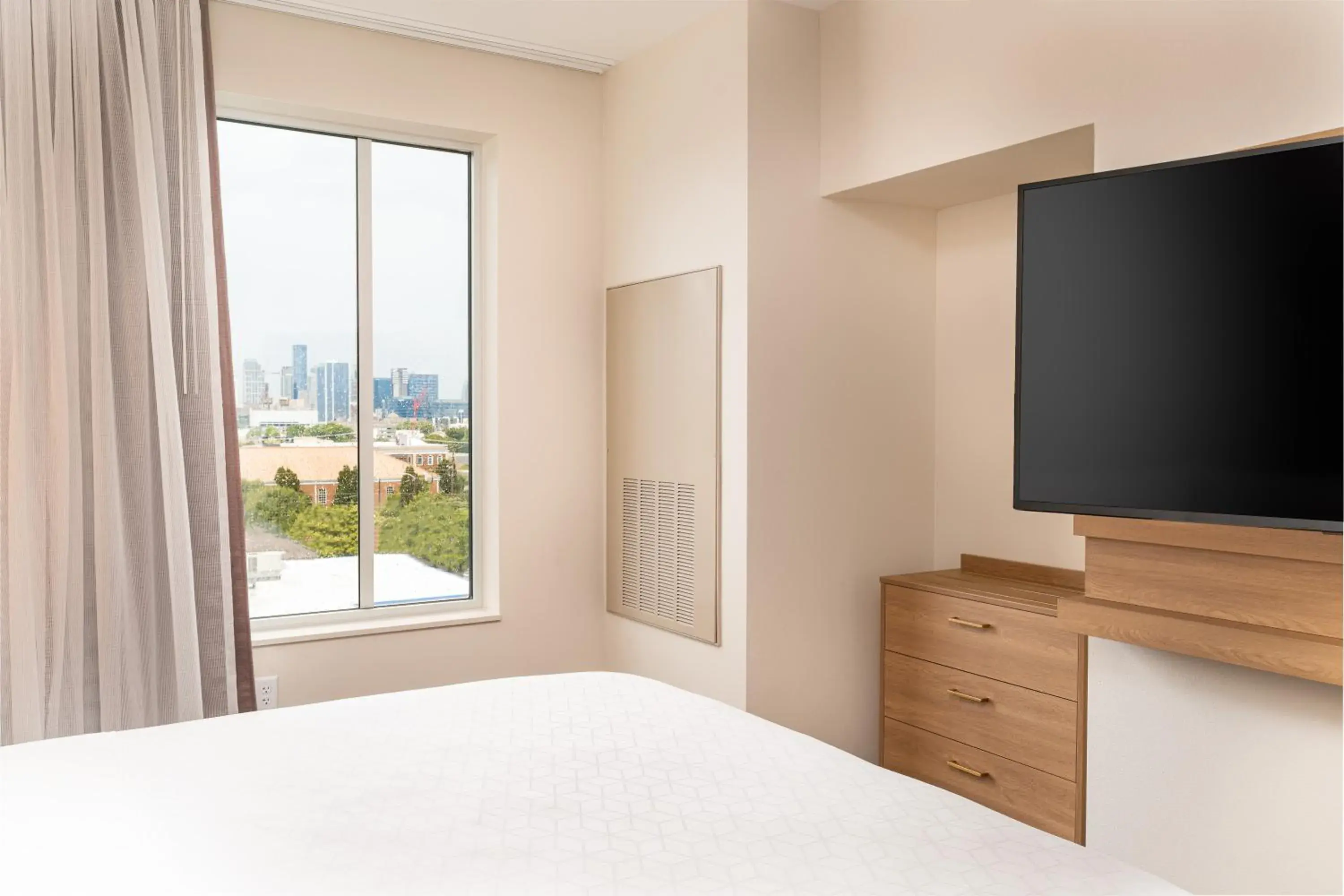 Bed in Staybridge Suites - Nashville - Vanderbilt by IHG Bed in Staybridge Suites - Nashville - Vanderbilt by IHG