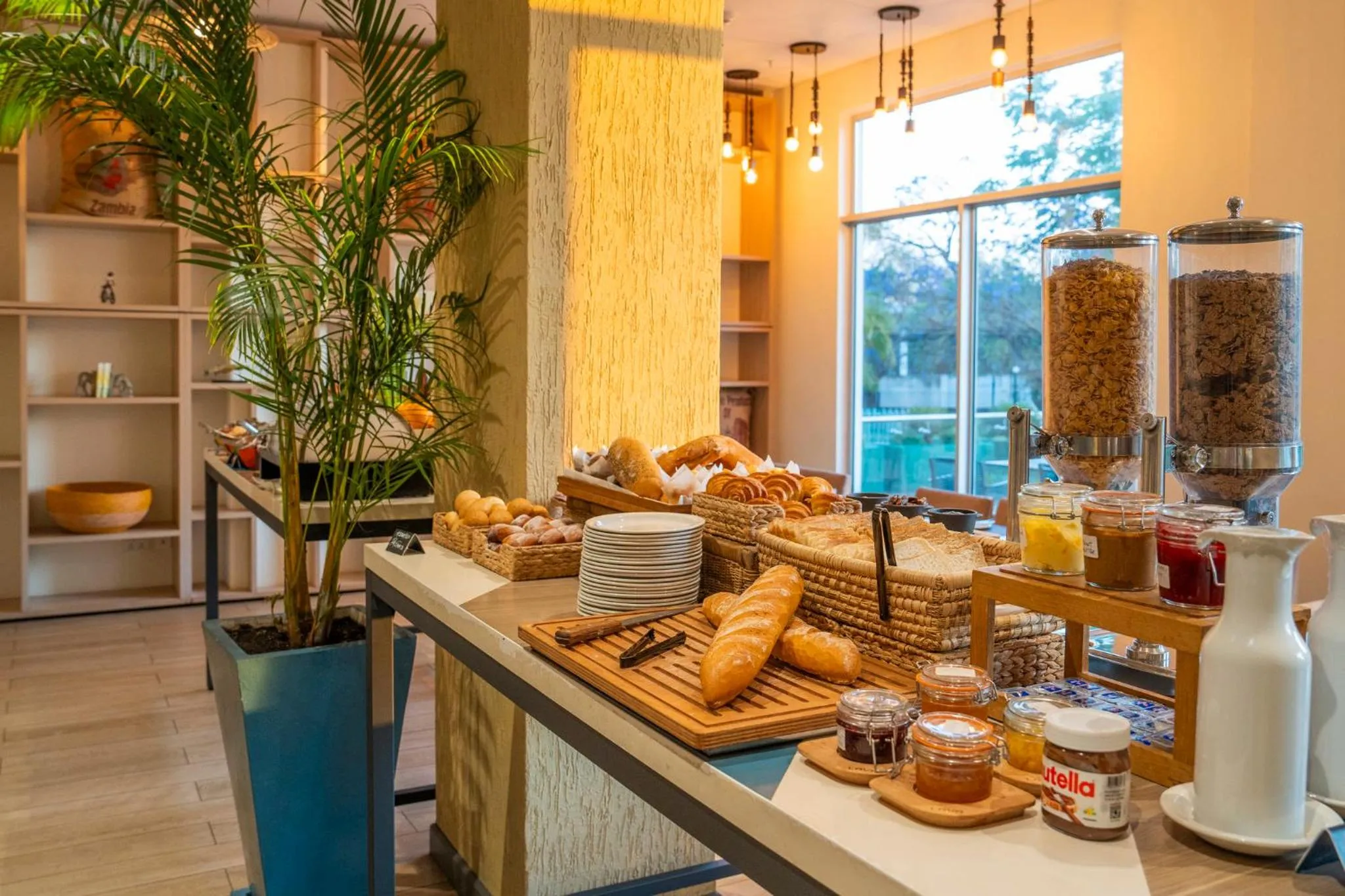 Restaurant/places to eat in Holiday Inn - Lusaka by IHG