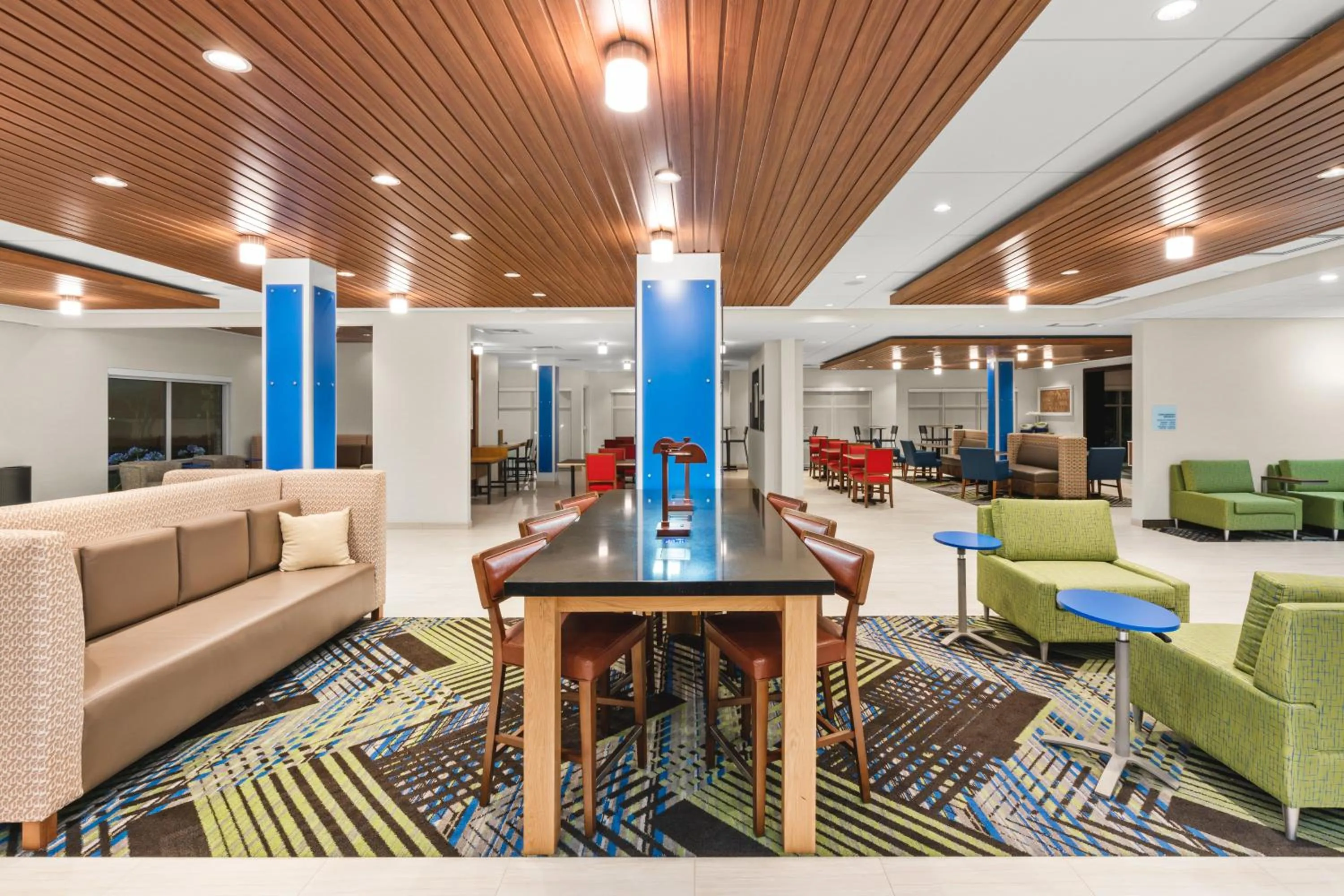 Property building in Holiday Inn Express & Suites - Suisun City by IHG