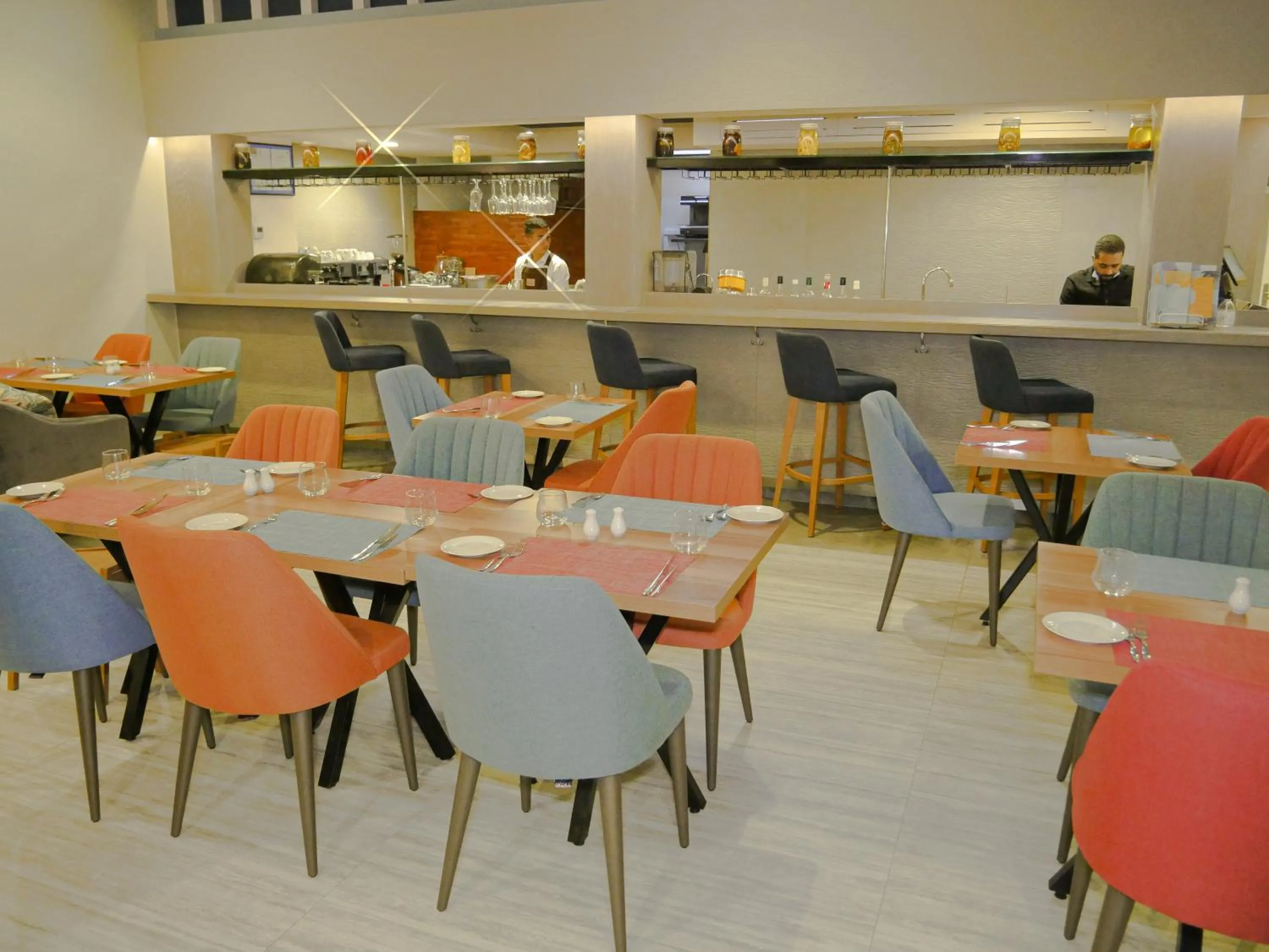 Restaurant/places to eat in Gardenia Boutique Hotel