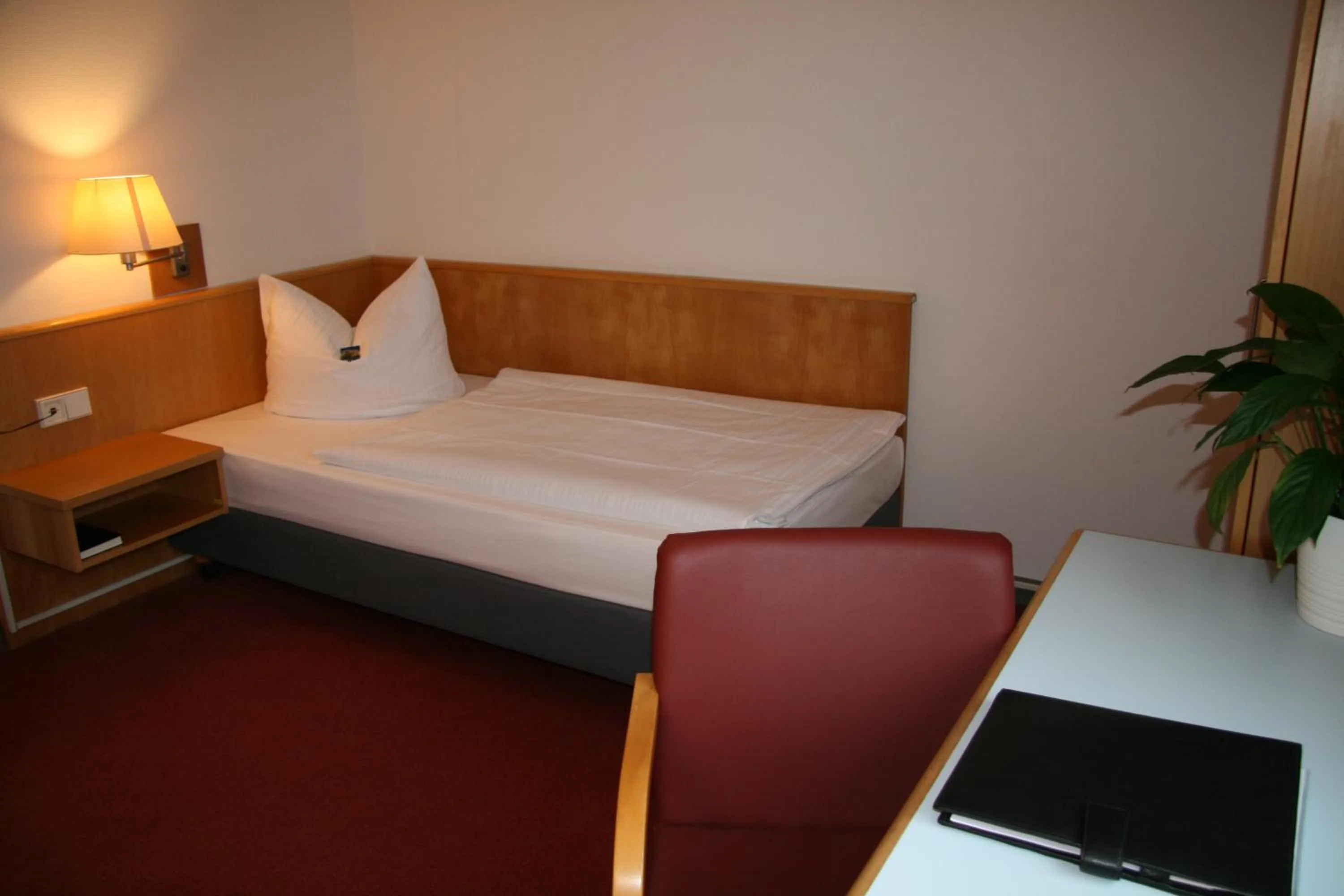 Bed in Bildungszentrum Erkner