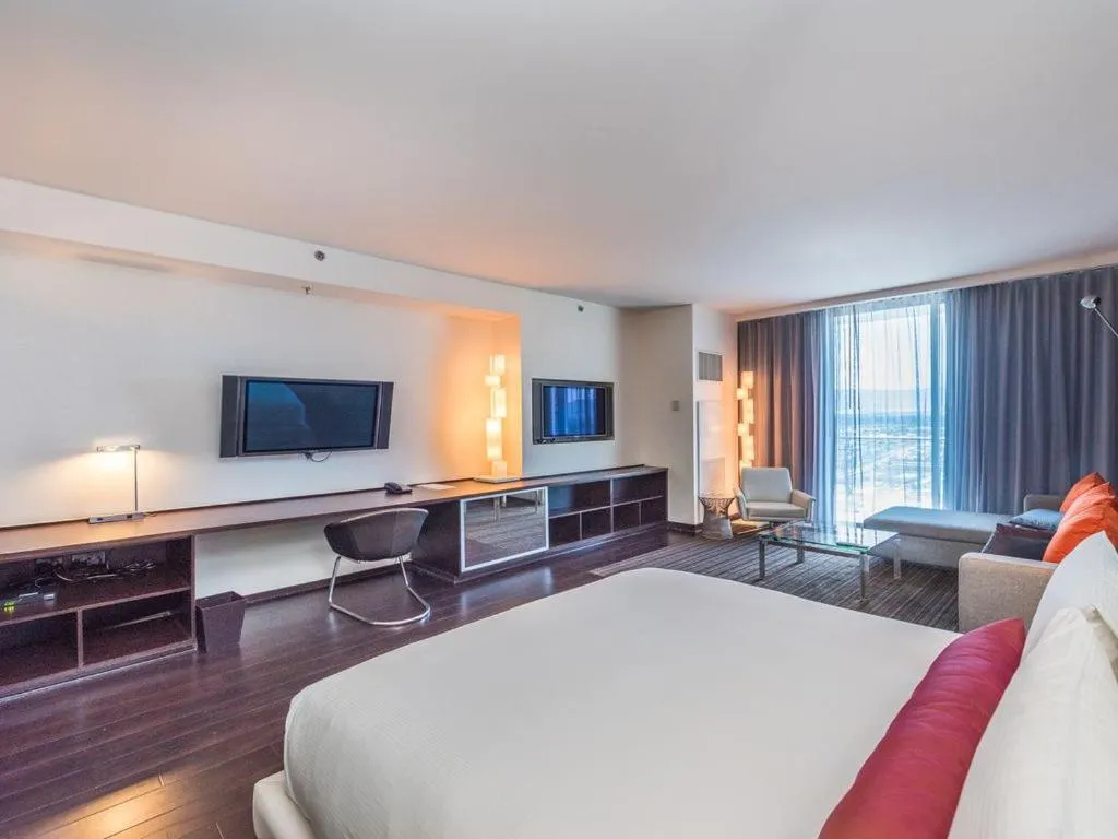 Bed in Beautiful High Rise Condo-307