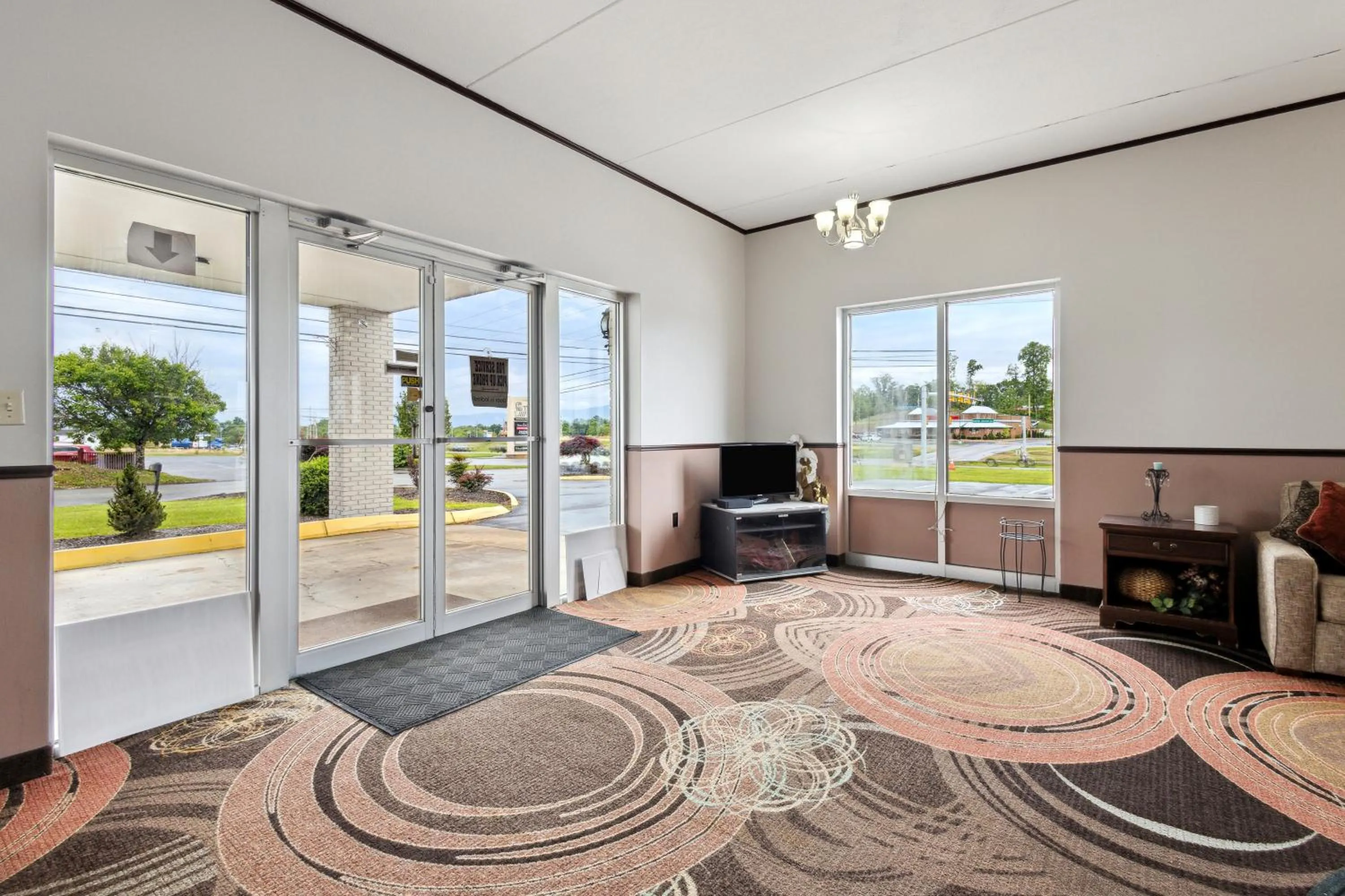 Lobby or reception in Relax inn by OYO Greeneville Near Hwy US-321