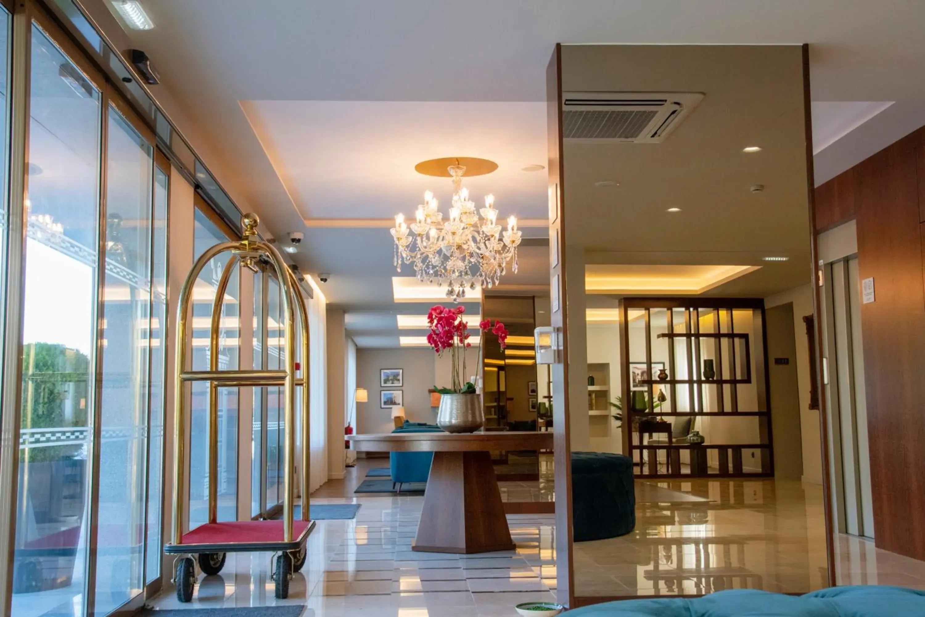 Lobby or reception in Luna Hotel de Tábua Lobby or reception in Luna Hotel de Tábua