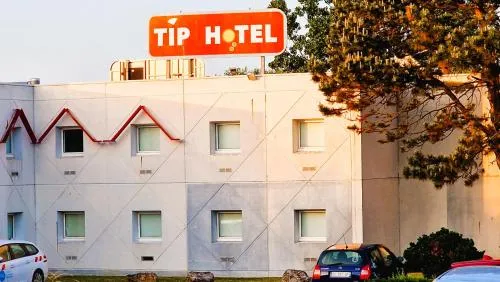 TIP HOTEL CAMBRAI ex HOTEL F1