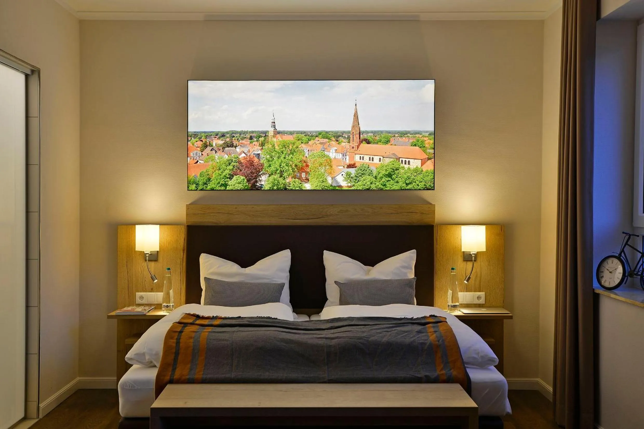 Photo of the whole room, Bed in Hotel Velo