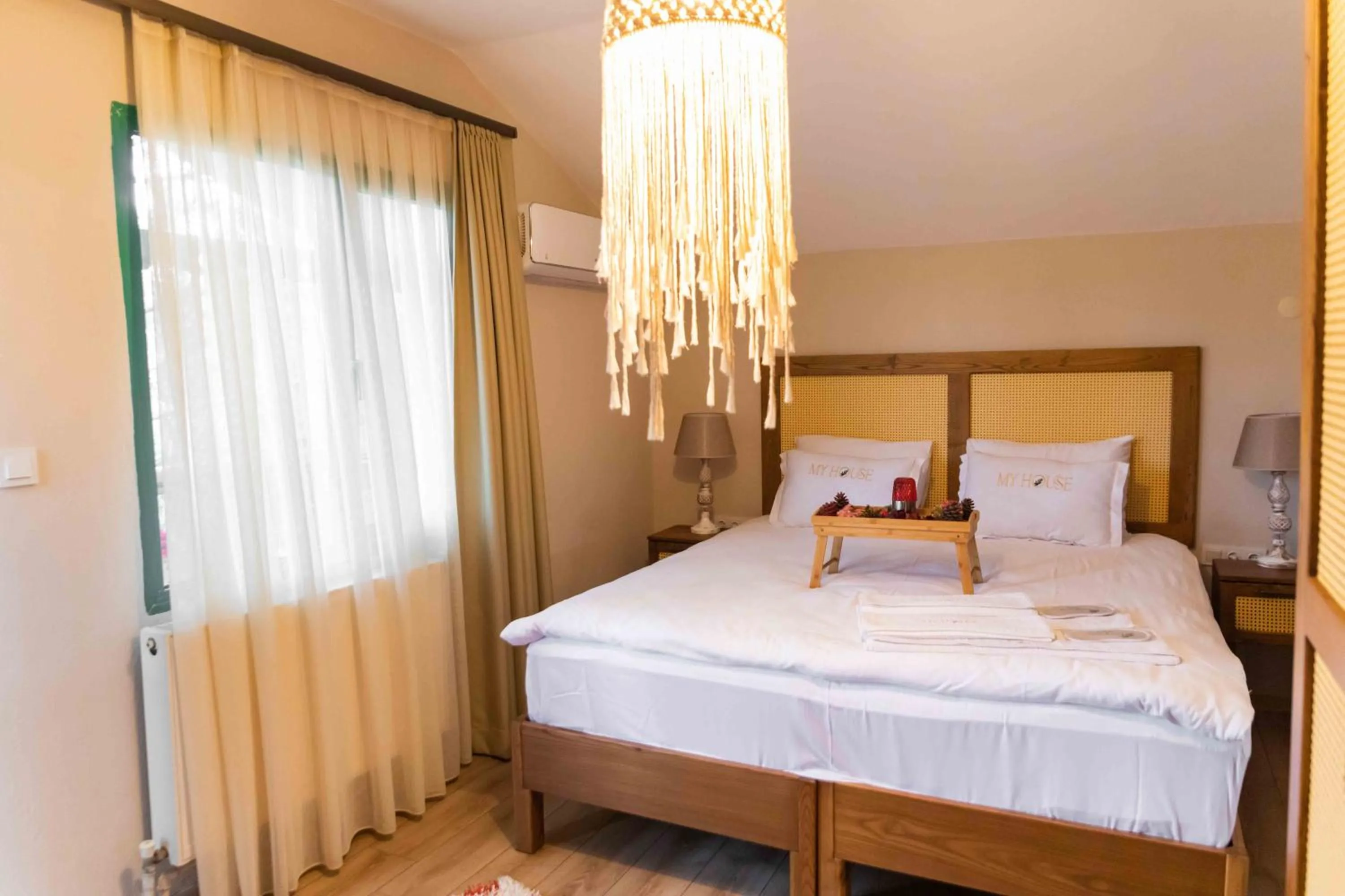 Bed in My House Urla