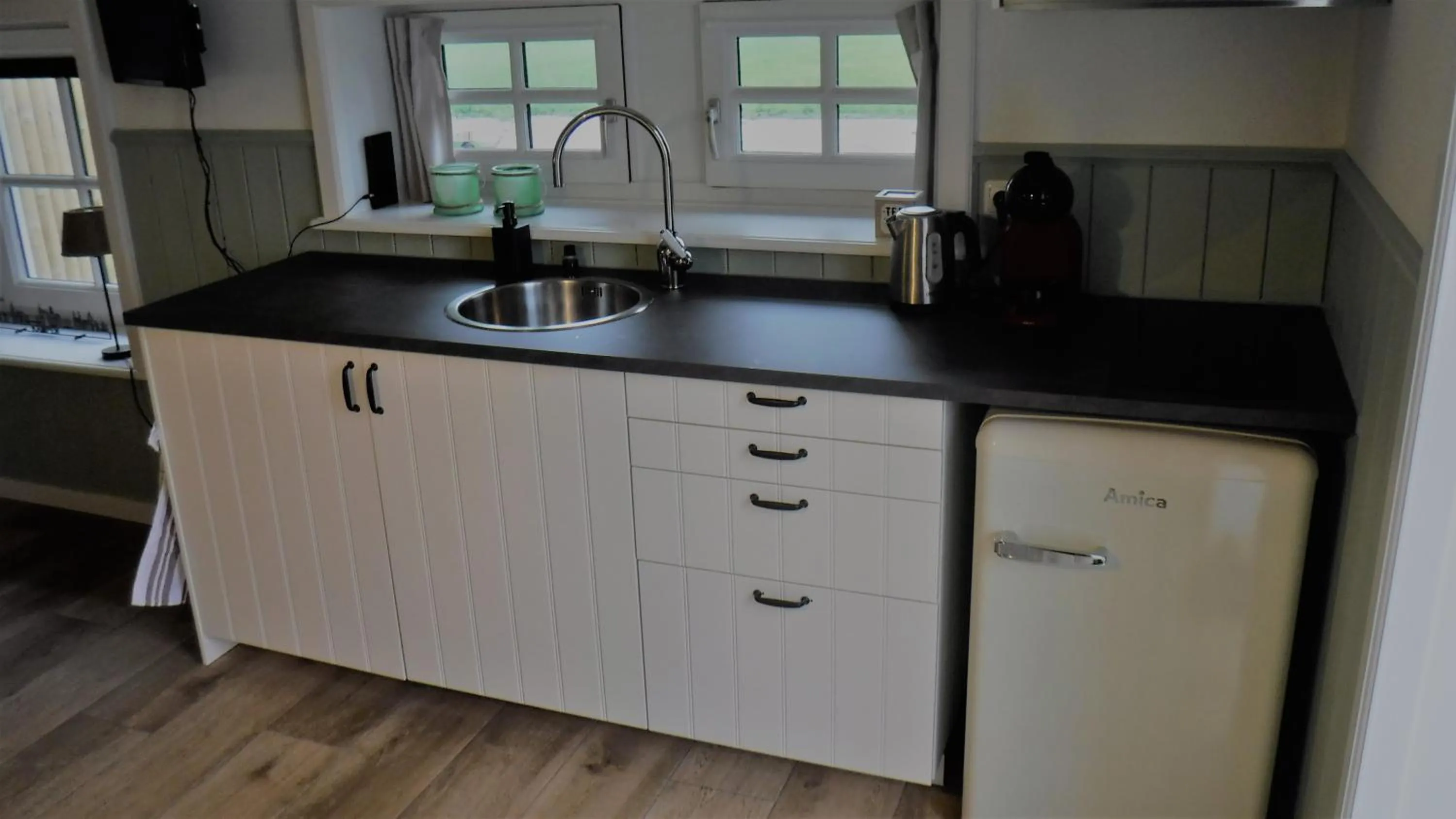 Coffee/tea facilities in BenB Erf 9