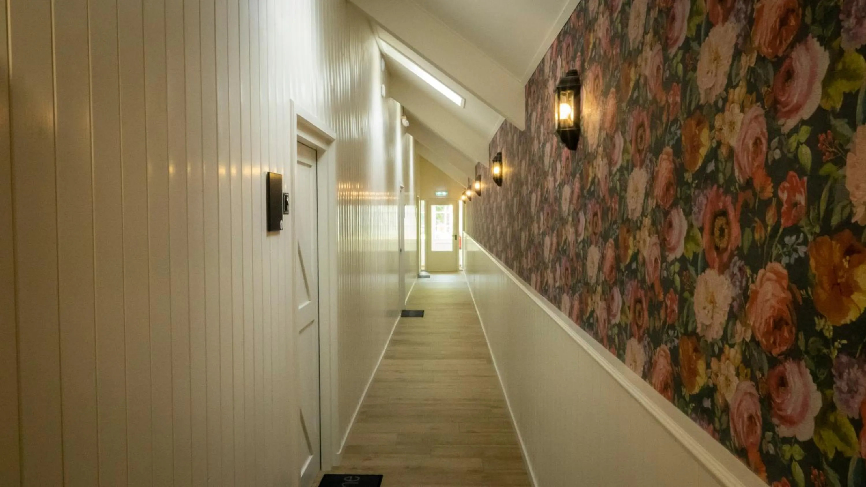 Facade/entrance in BenB Erf 9