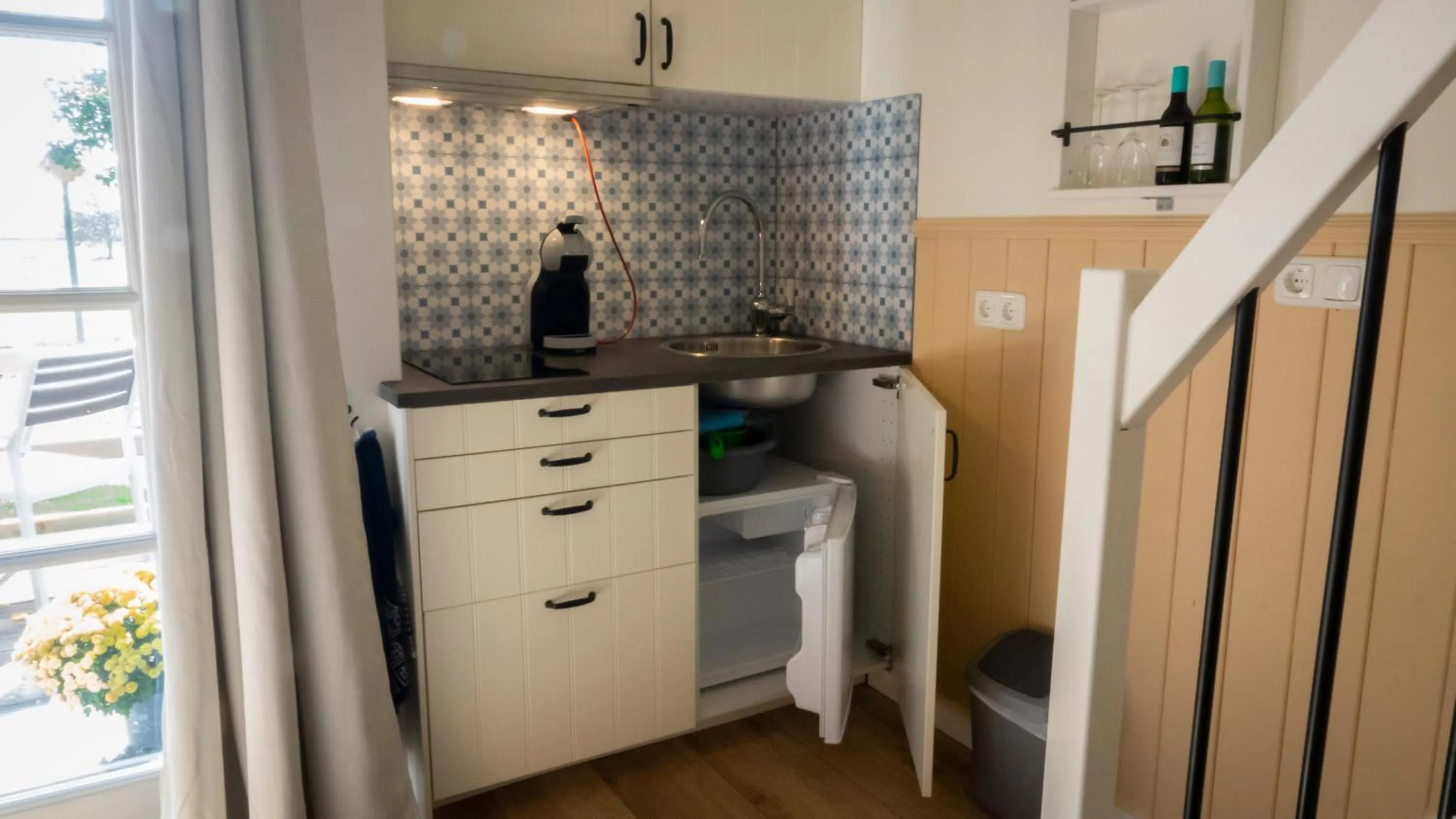 Coffee/tea facilities in BenB Erf 9