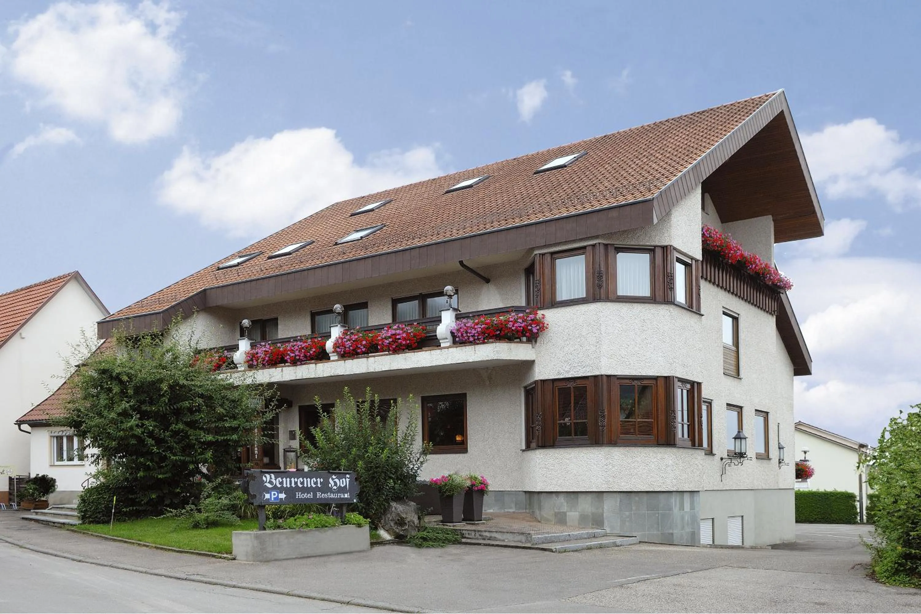 Facade/entrance in Beurener Hof
