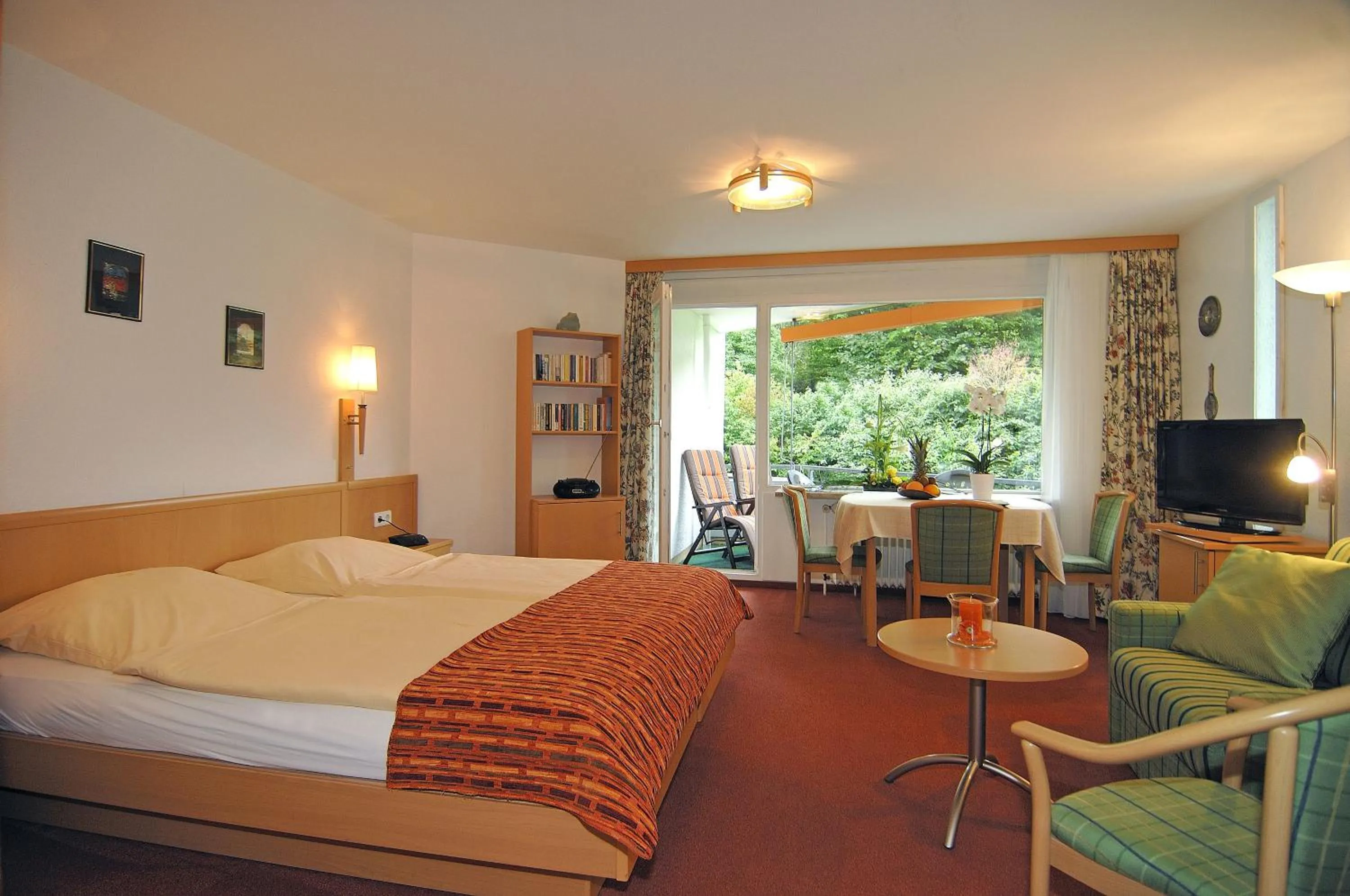 Photo of the whole room, Bed in Beurener Hof