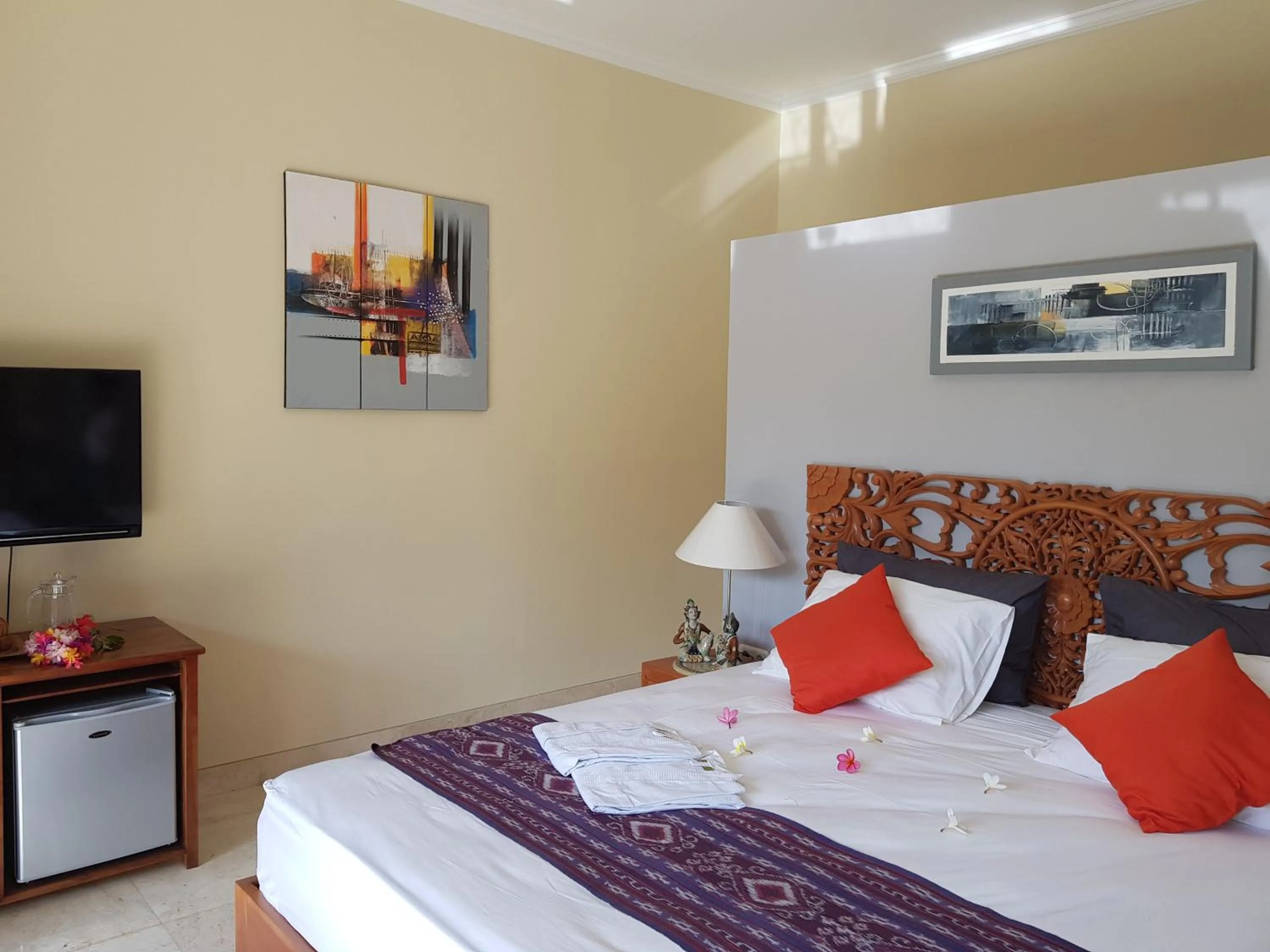 Bedroom, Bed in InBalance Resort