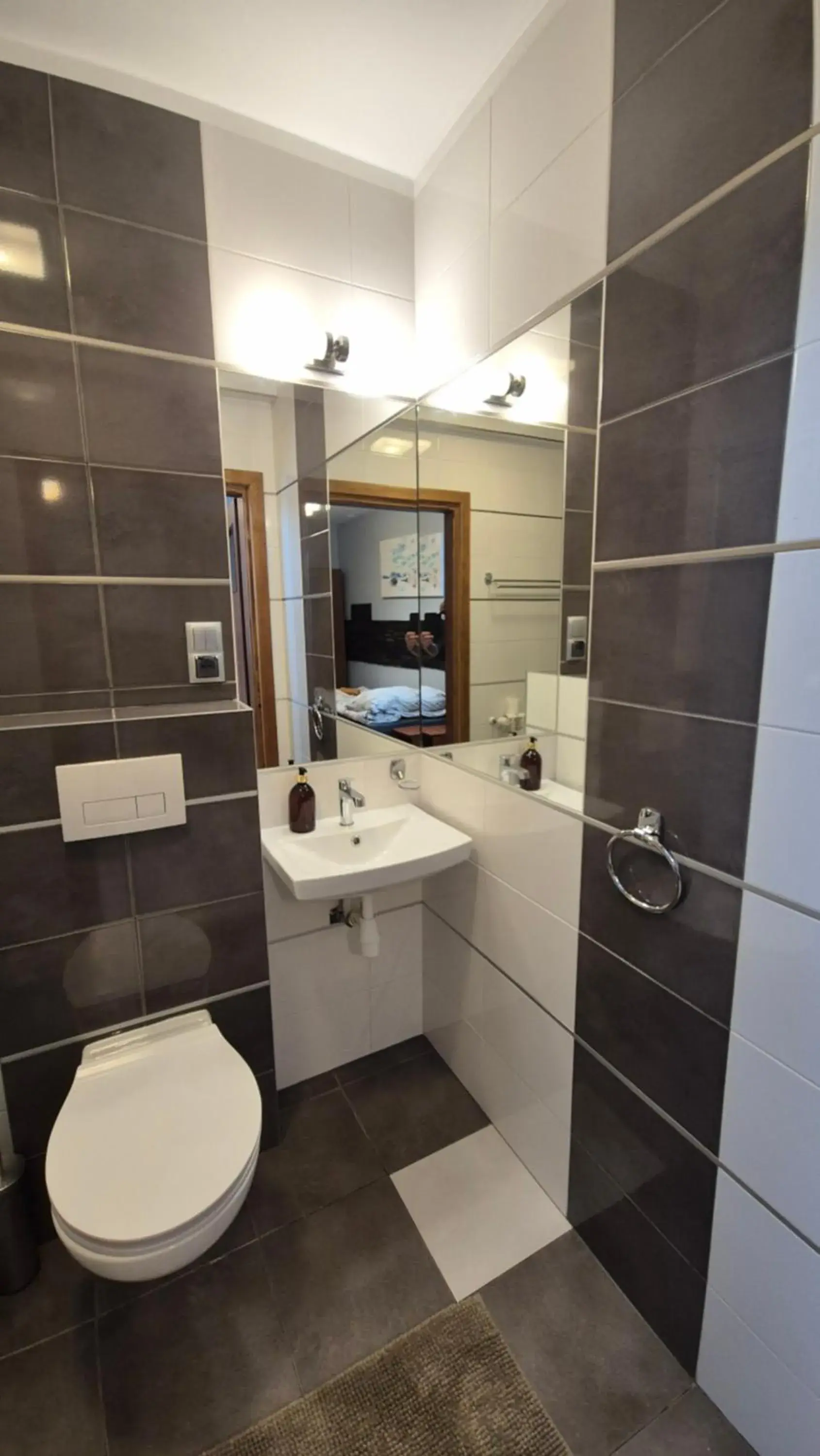 Single Room with Private Bathroom - single occupancy in Noclegi Tyczyn Single Room with Private Bathroom - single occupancy in Noclegi Tyczyn