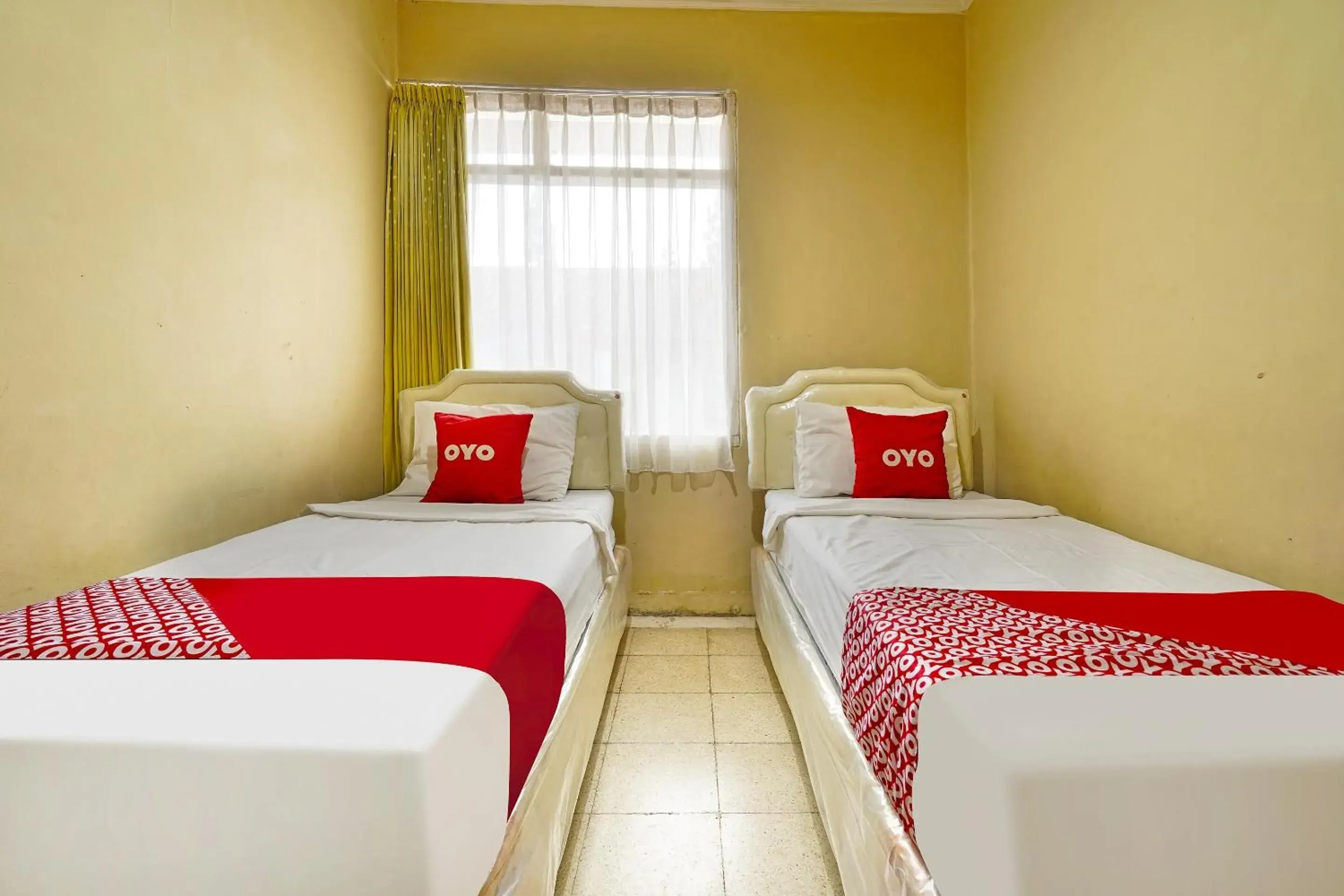 Standard Twin Room in Hotel O Garden Hostel Standard Twin Room in Hotel O Garden Hostel