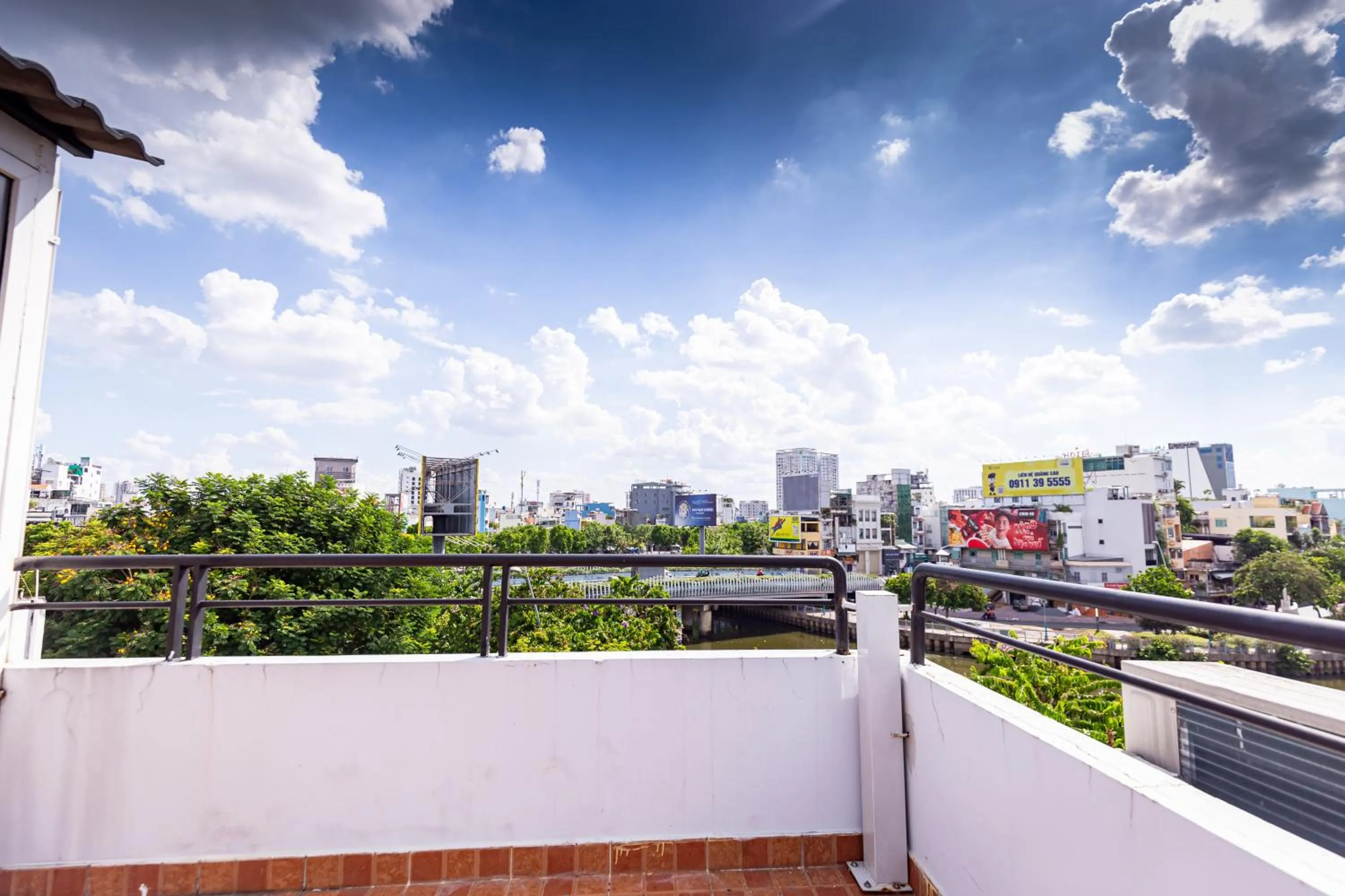 Neighbourhood in Cozy Riverview of Livinginn