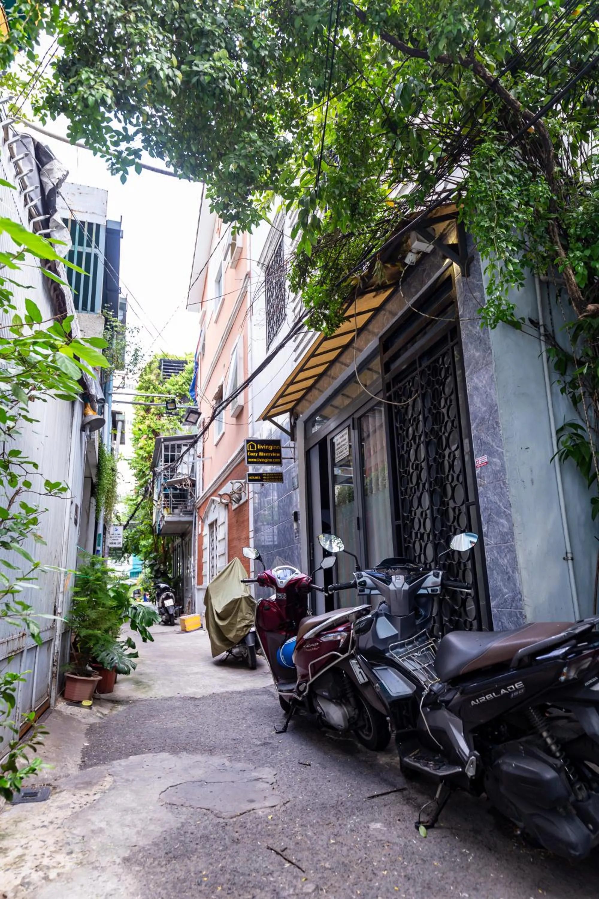 Neighbourhood in Cozy Riverview of Livinginn