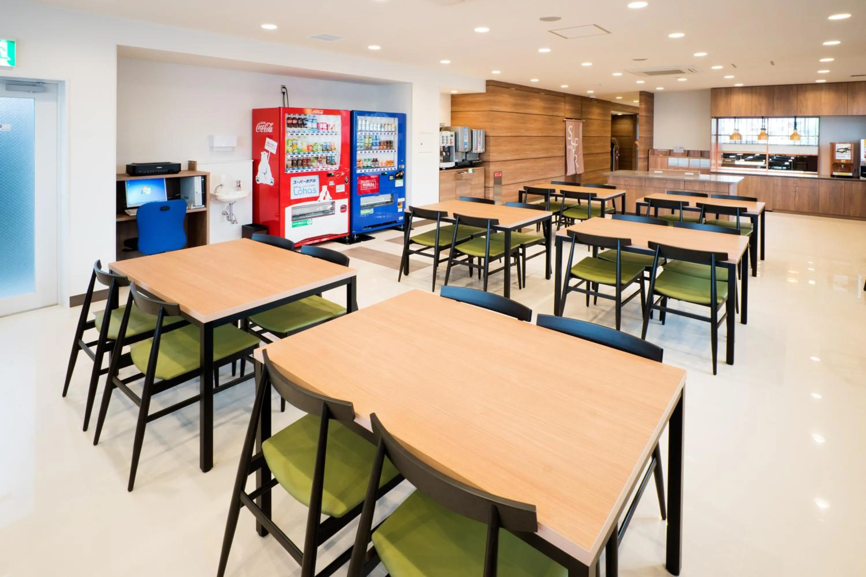 Lounge or bar in Super Hotel Fujinomiya