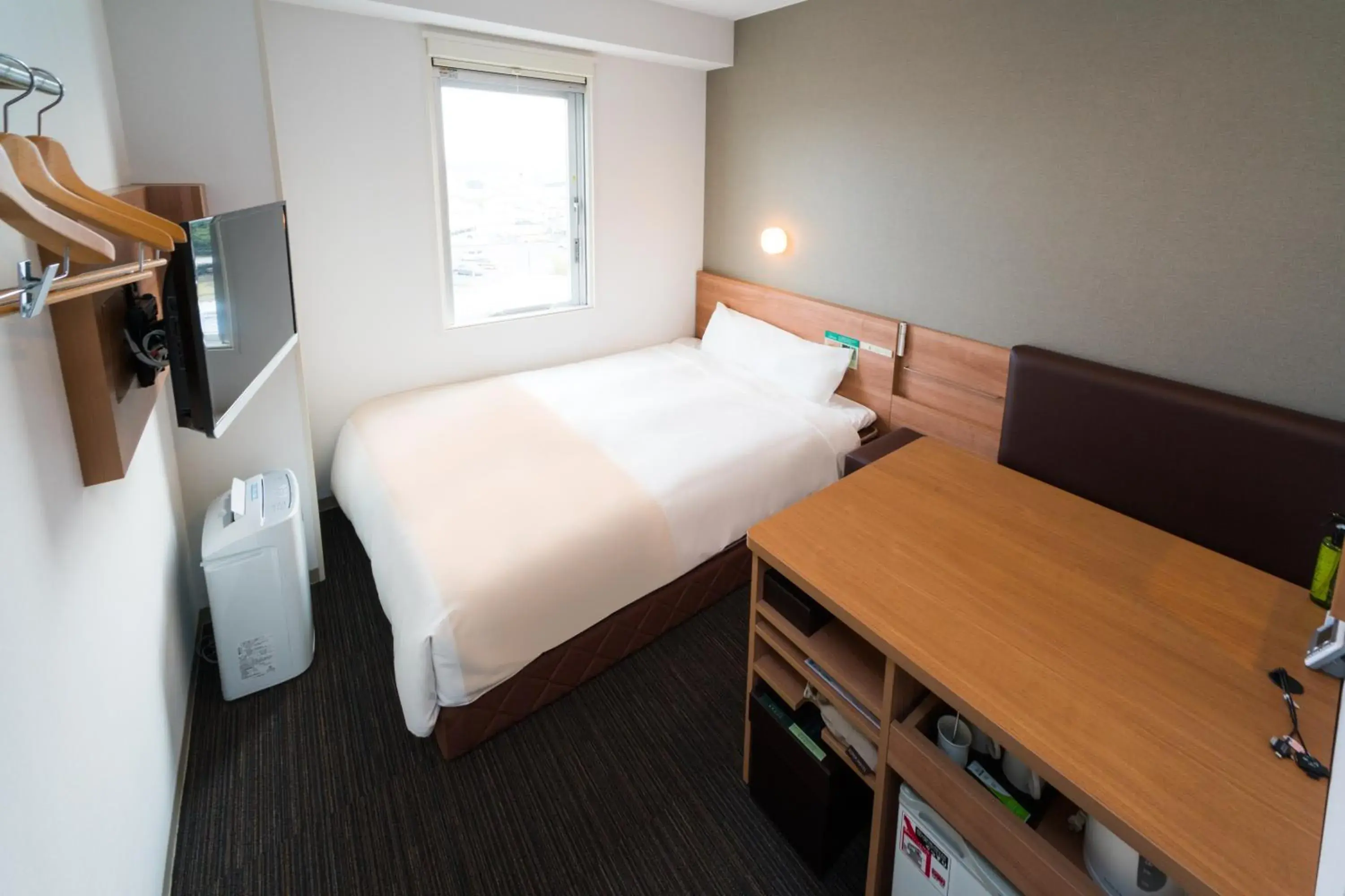 Photo of the whole room, Bed in Super Hotel Fujinomiya Photo of the whole room, Bed in Super Hotel Fujinomiya