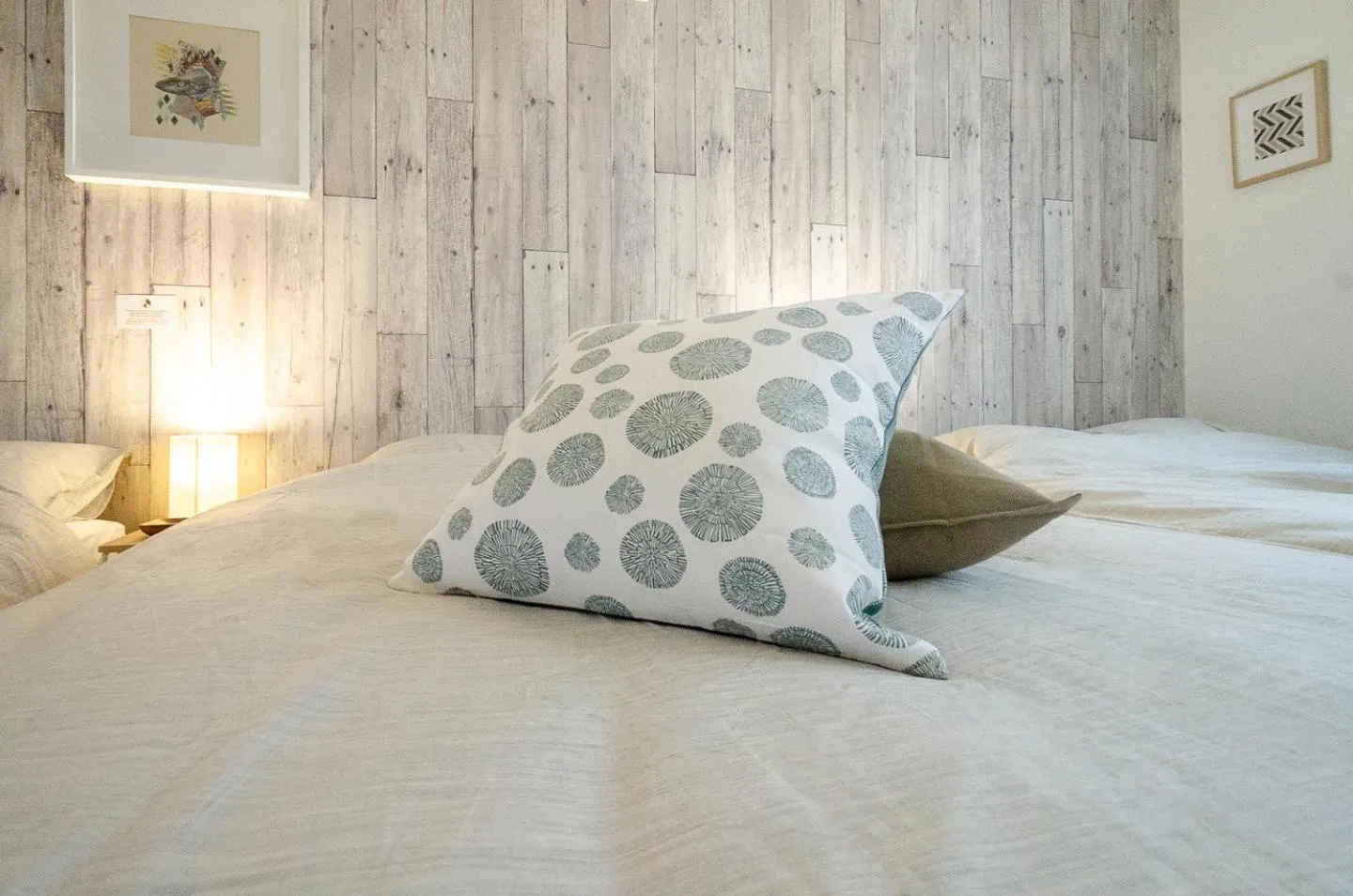 Bed in 箱館宿 観月-Mizuki-伝統的建築物の宿-最大8名宿泊可能