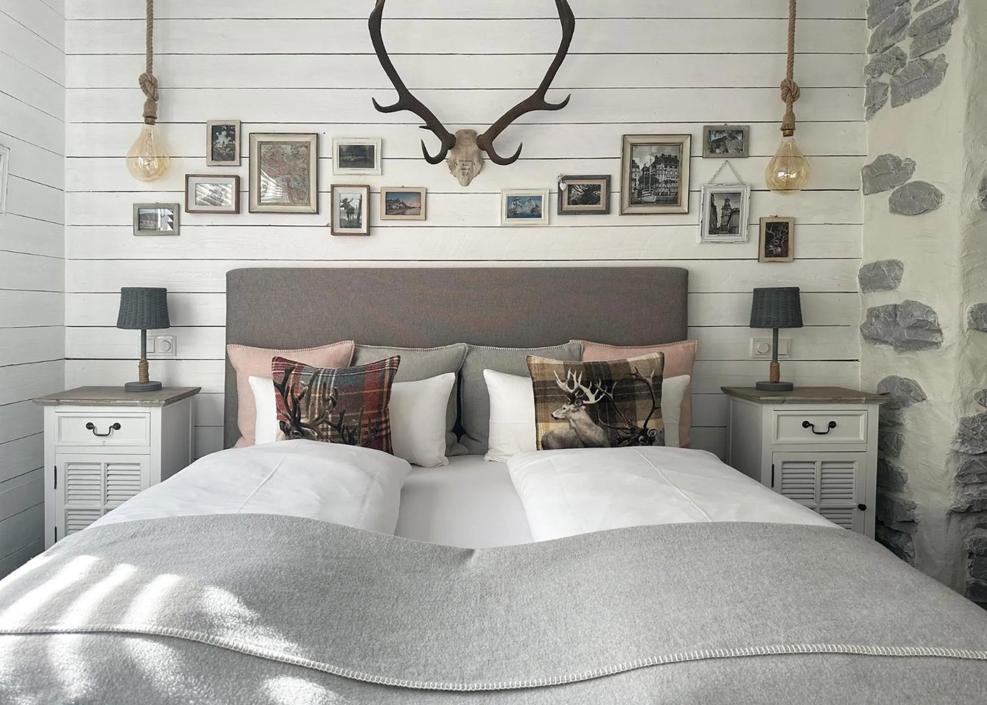 Bed in Boutique-Hotel Stadtvilla Hodes