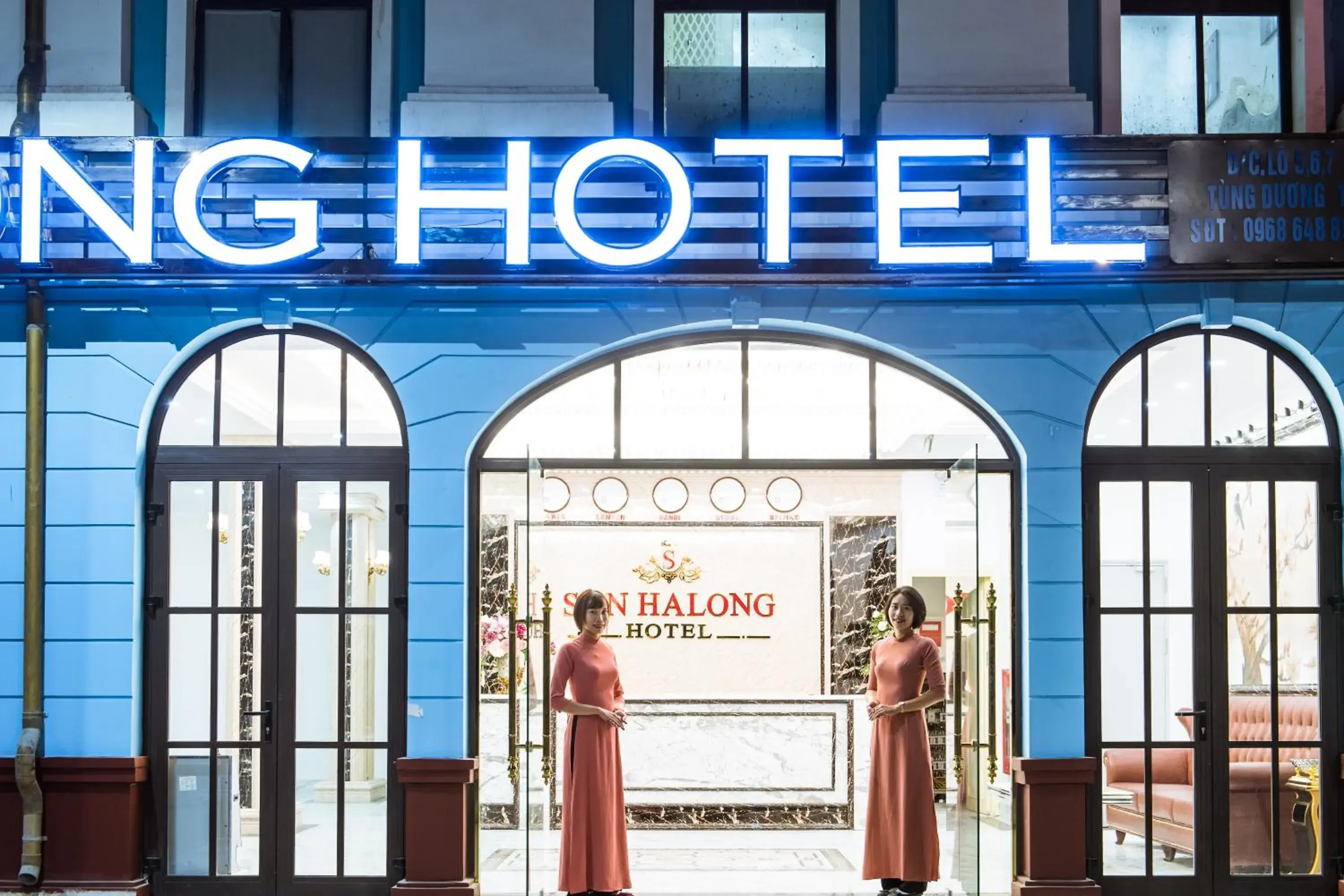 Property building in Sun Ha Long hotel Property building in Sun Ha Long hotel