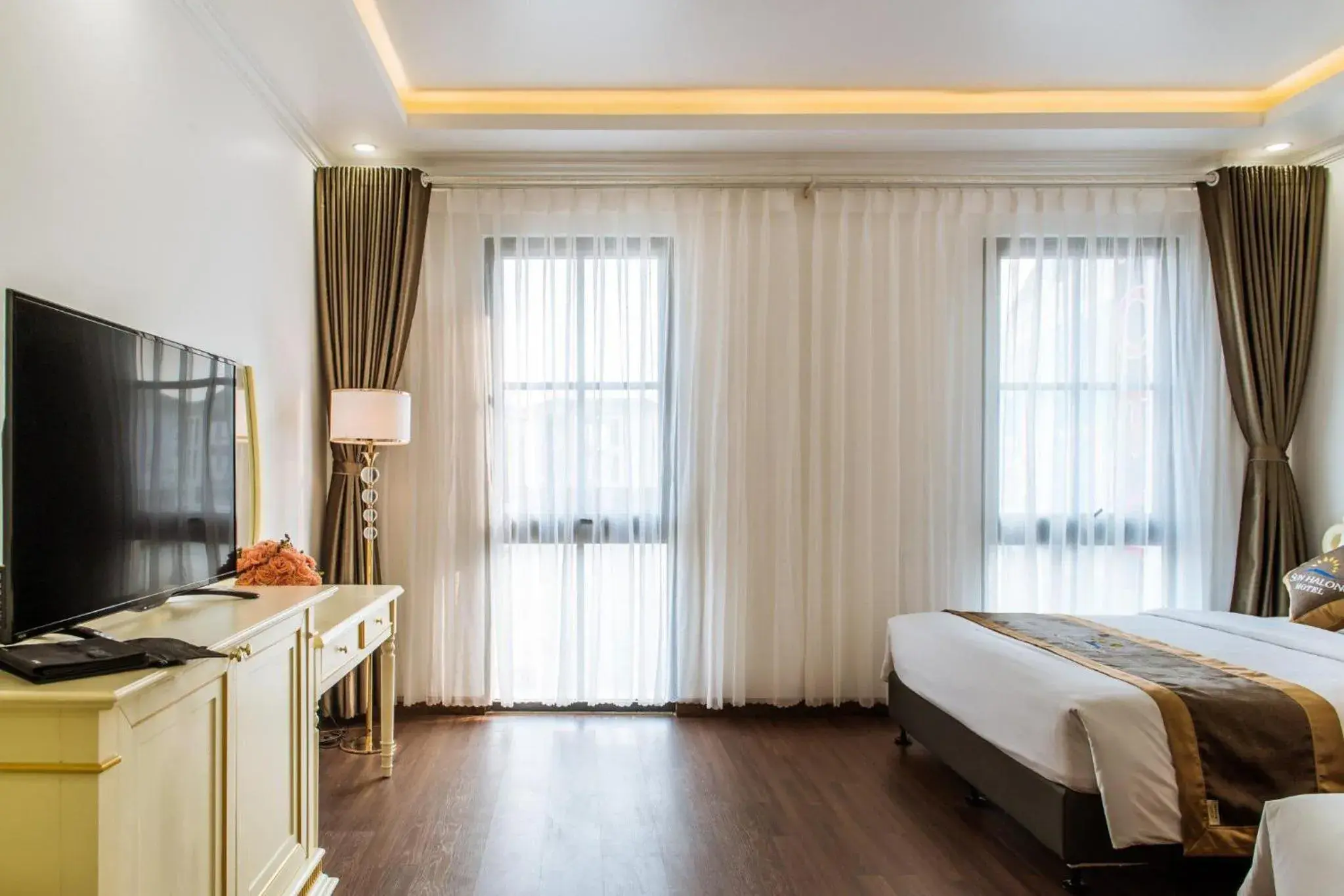 Bed in Sun Ha Long hotel Bed in Sun Ha Long hotel