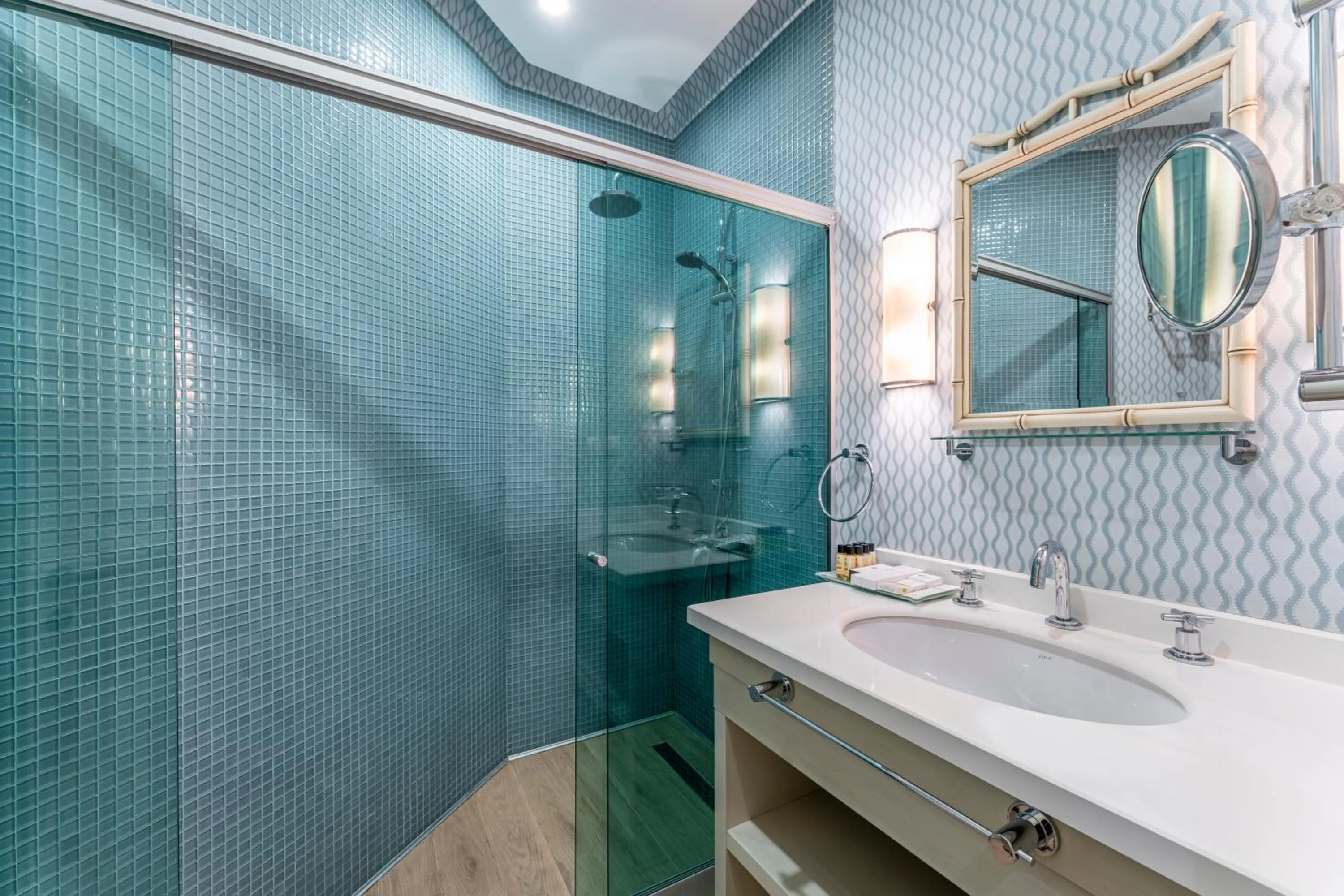 Shower in RuinAdalia Hotel