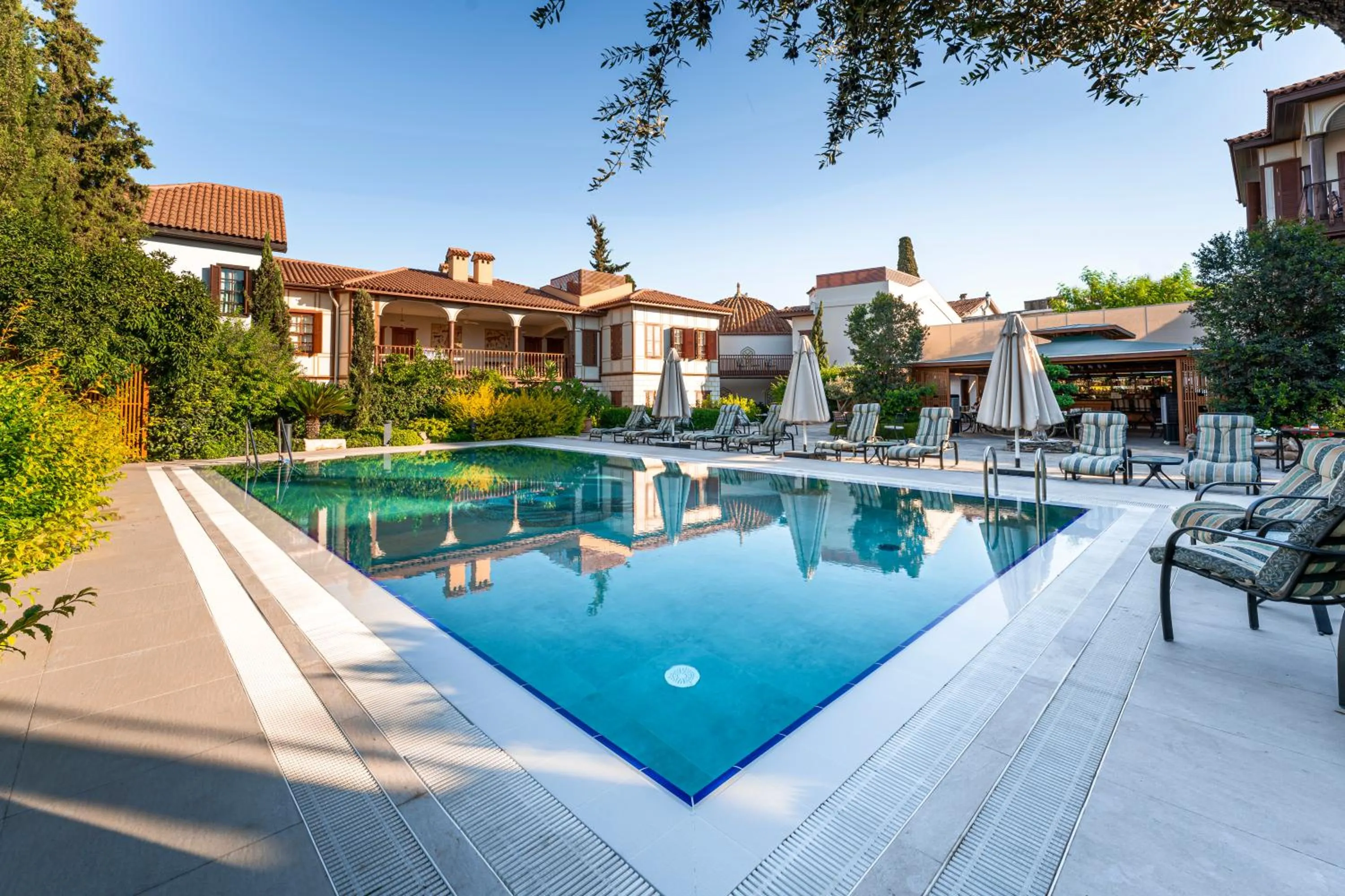 Swimming pool in RuinAdalia Hotel